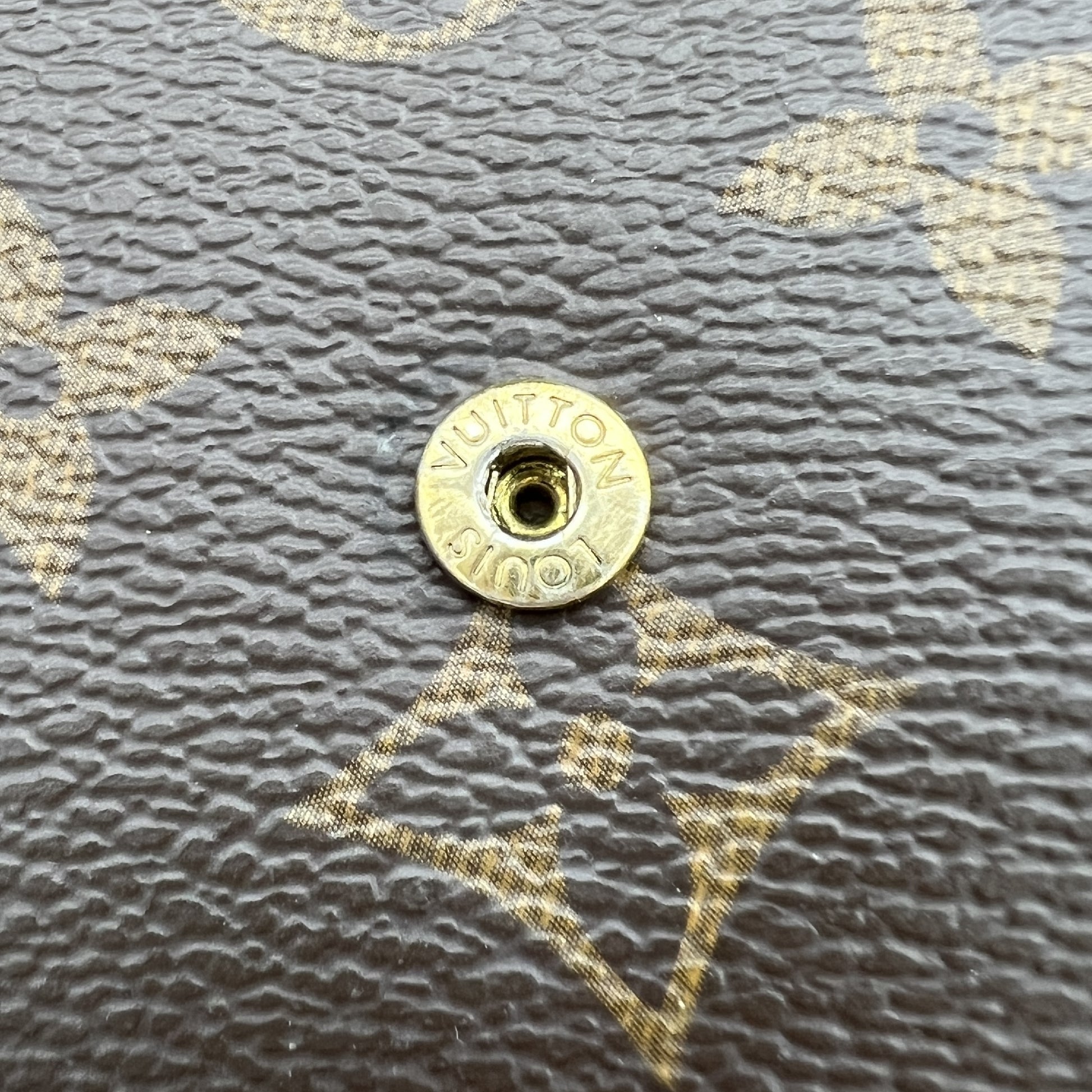 LOUIS VUITTON Monogram Victorine Tri-fold Wallet