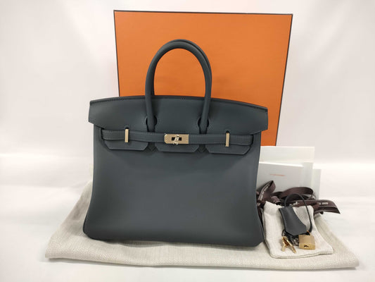 HERMES Birkin 25 in Swift Leather, Grimisty, Champagne Gold Hardware, K Stamped Handbag