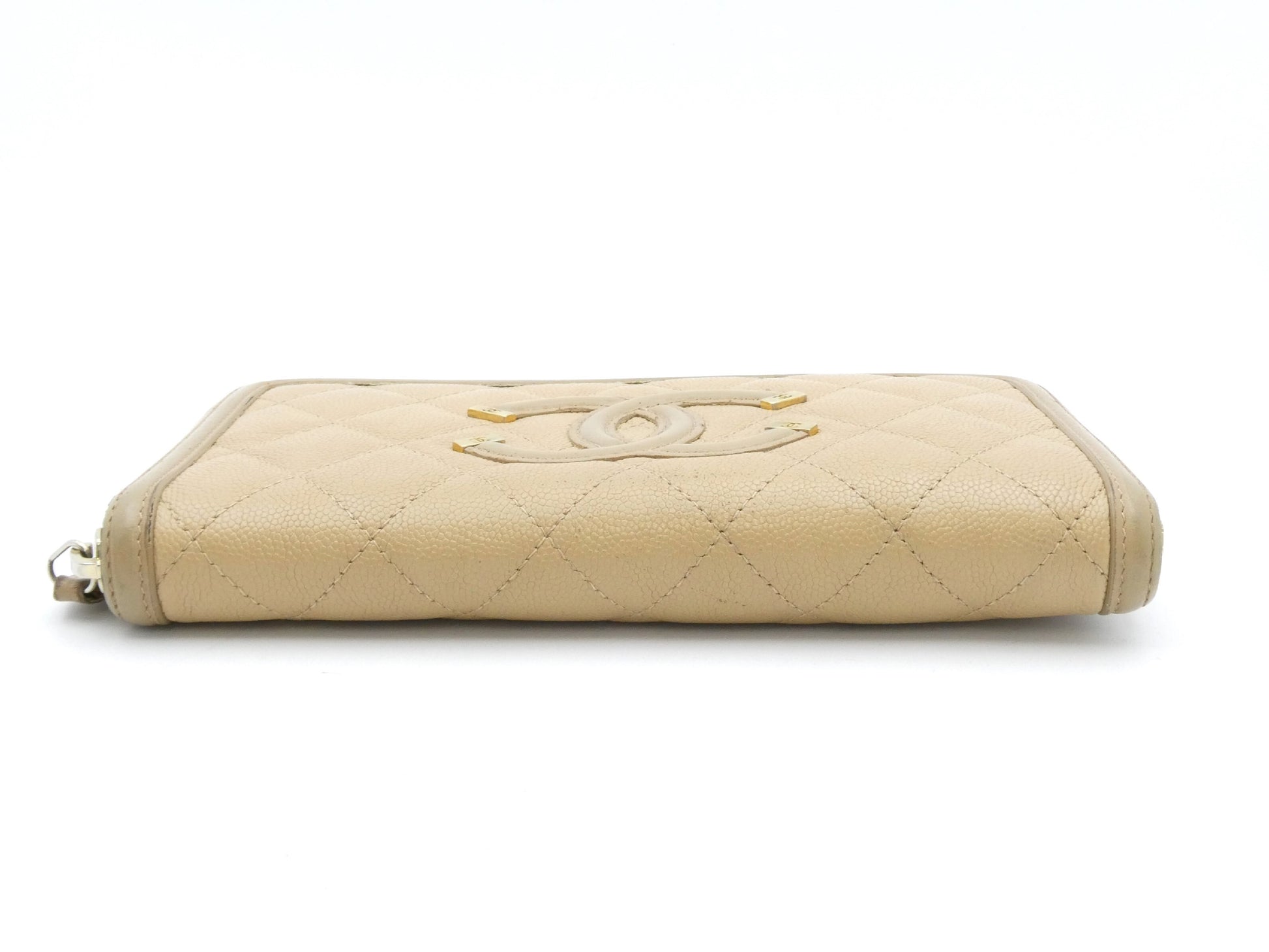 CHANEL Matelasse Caviar Leather Filigree Wallet