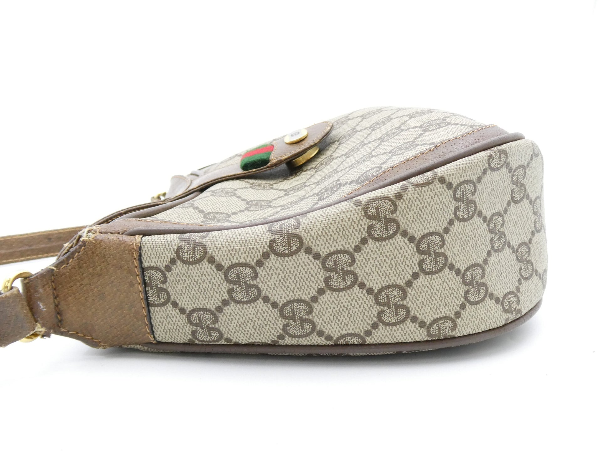 GUCCI Sherry GG Supreme Shoulder Bag