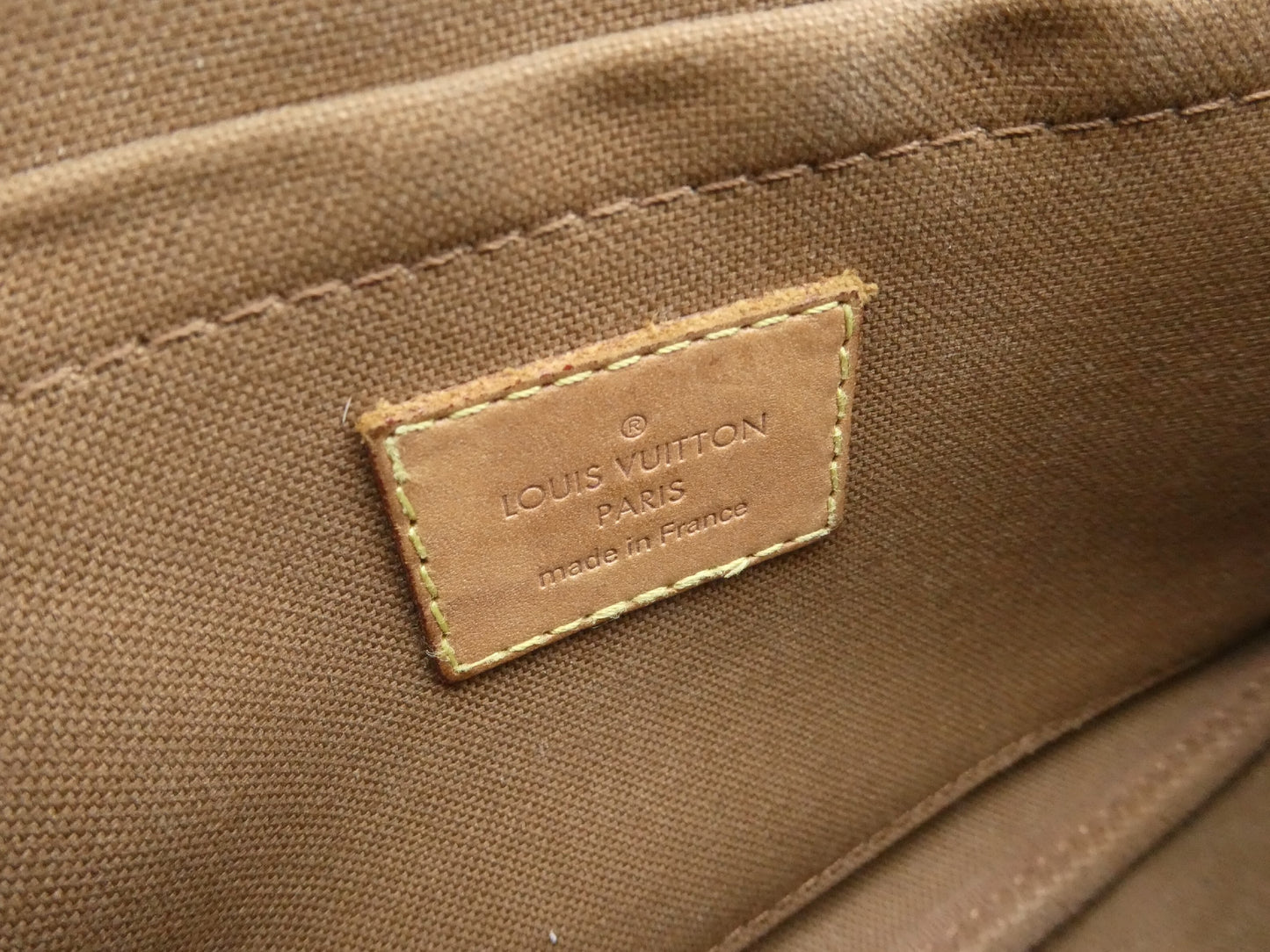 LOUIS VUITTON Monogram Multi Accessoires Shoulder Bag