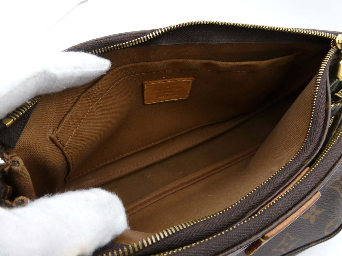 LOUIS VUITTON Monogram Multi Accessoires Shoulder Bag