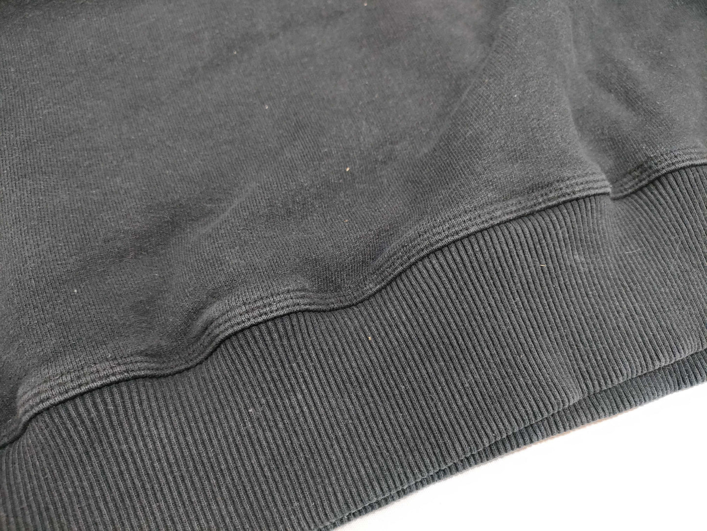 BURBERRY Horse Logo Sweatshirt Top