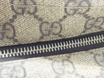 GUCCI GG Supreme Shoulder Bag