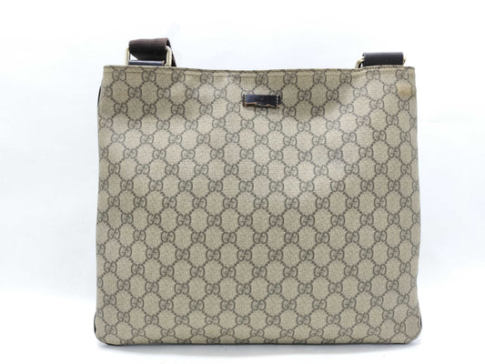 GUCCI GG Supreme Shoulder Bag