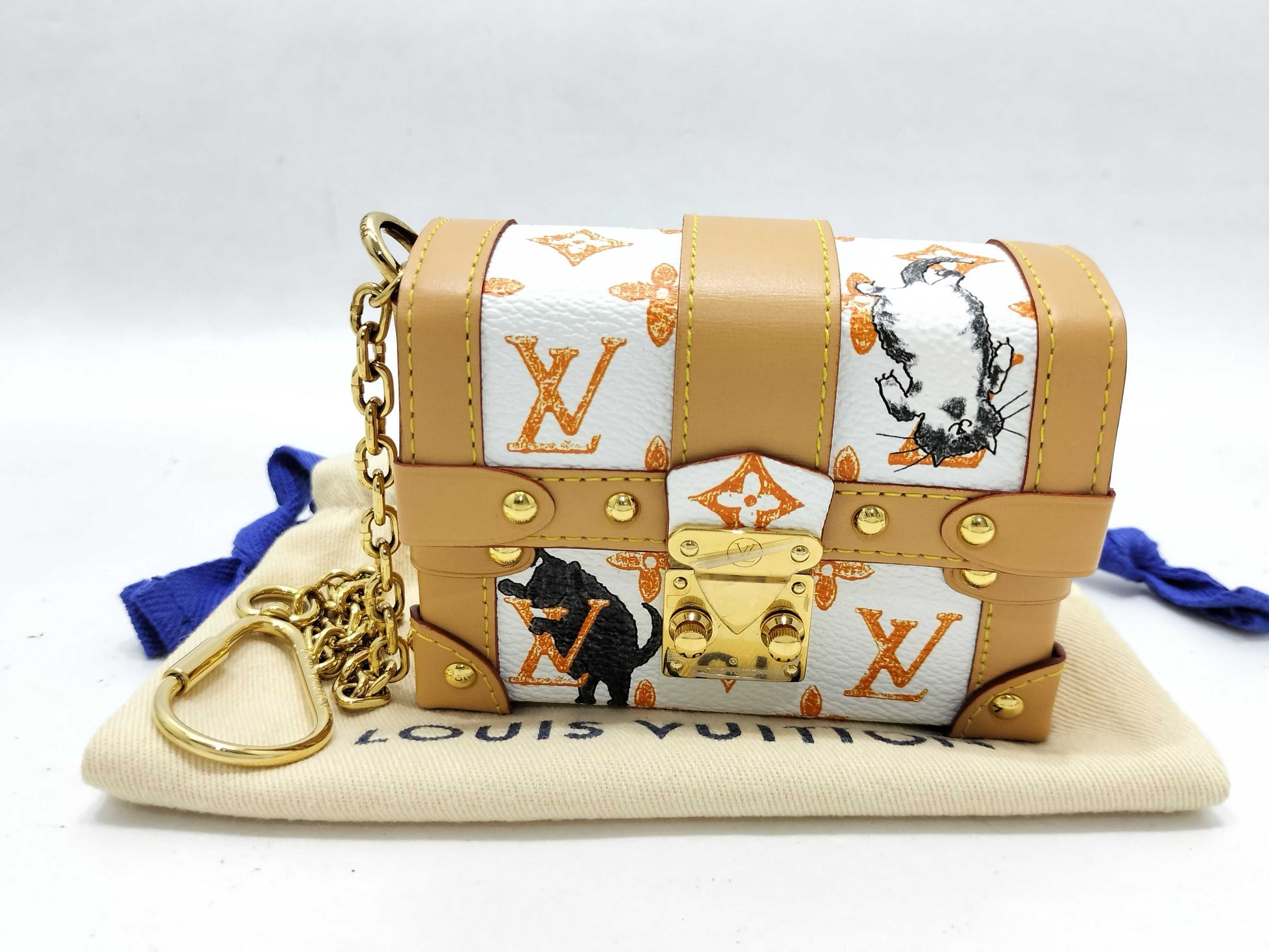 LOUIS VUITTON Monogram Louis Vuitton Trunk Catgram Transformed Pouch