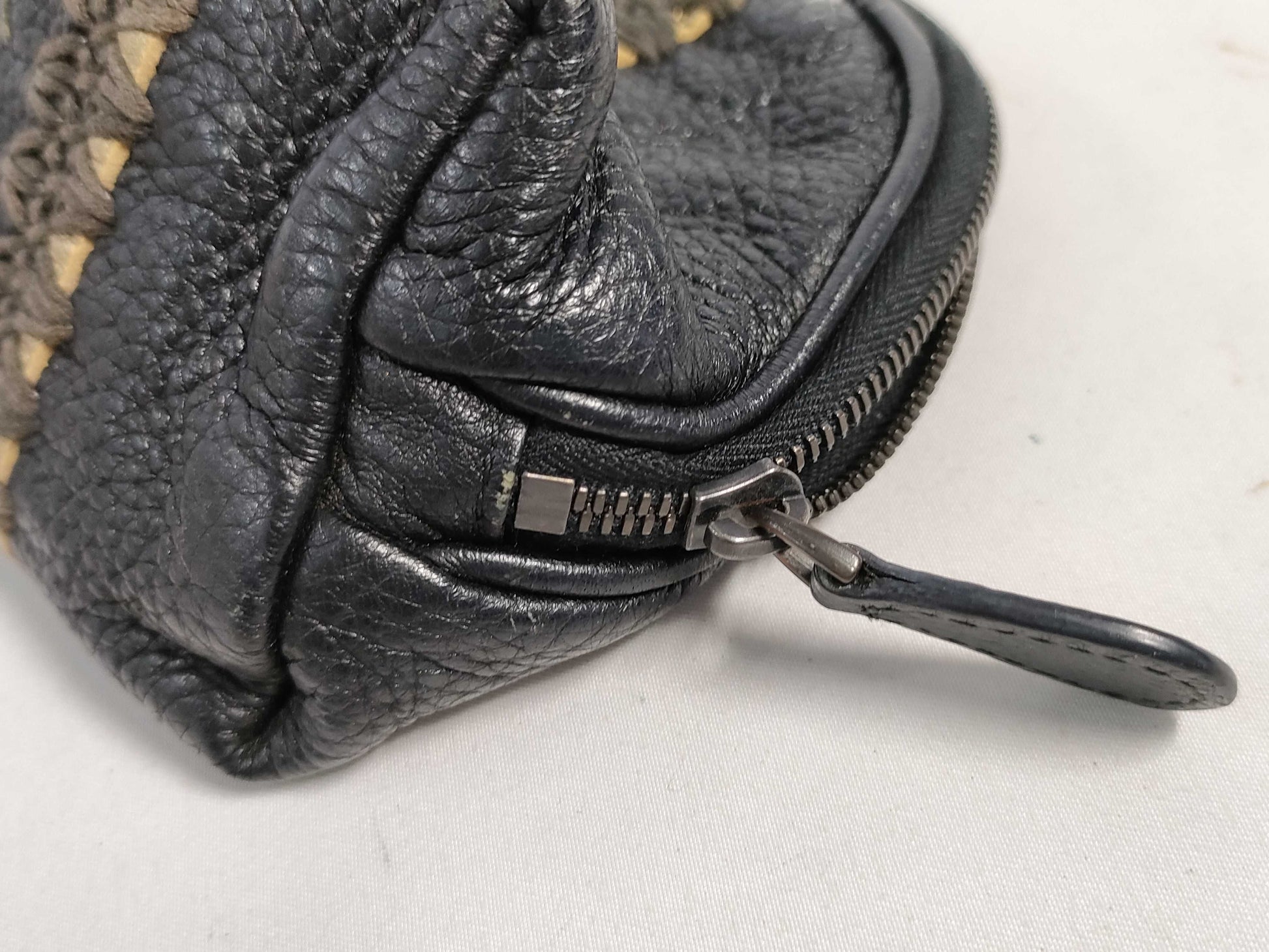 BOTTEGA VENETA Intrecciato Bottega Veneta Pouch Intrecciato Pouch