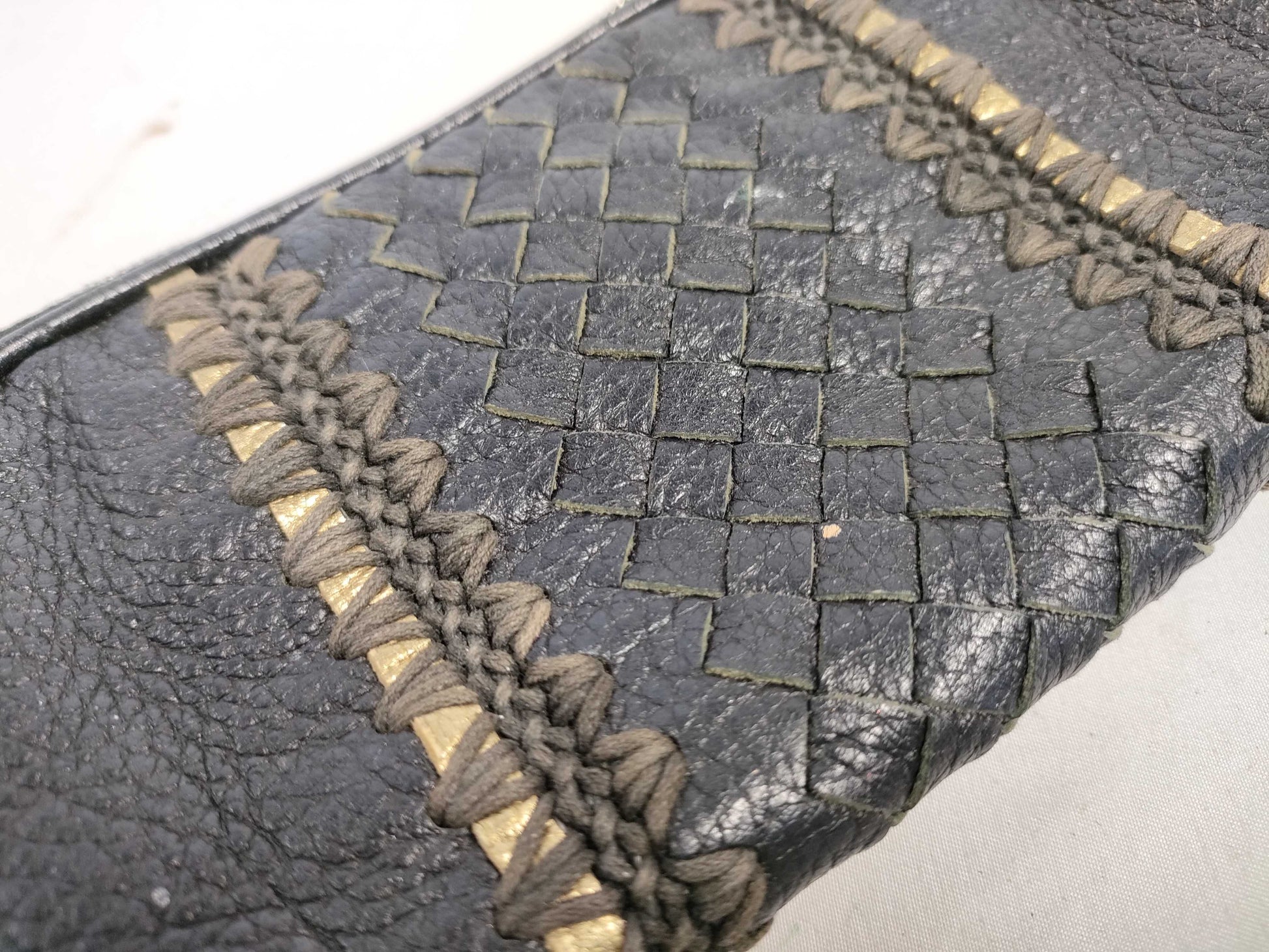 BOTTEGA VENETA Intrecciato Bottega Veneta Pouch Intrecciato Pouch