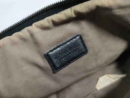 BOTTEGA VENETA Intrecciato Bottega Veneta Pouch Intrecciato Pouch