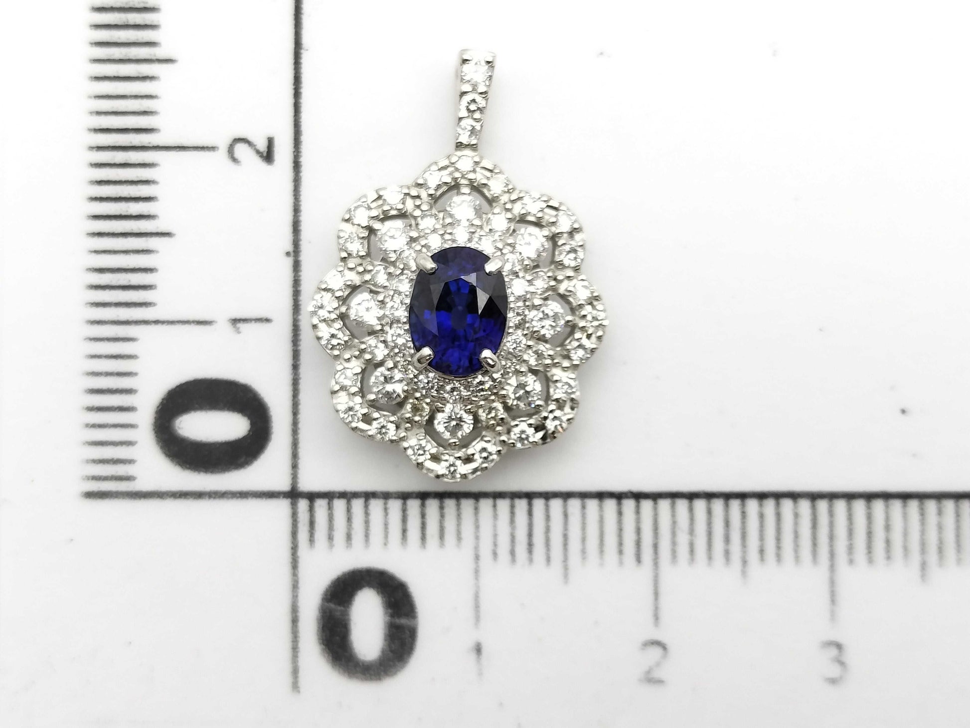 S1.293ct D1.11ct PT900 3.5g Pendant Top 