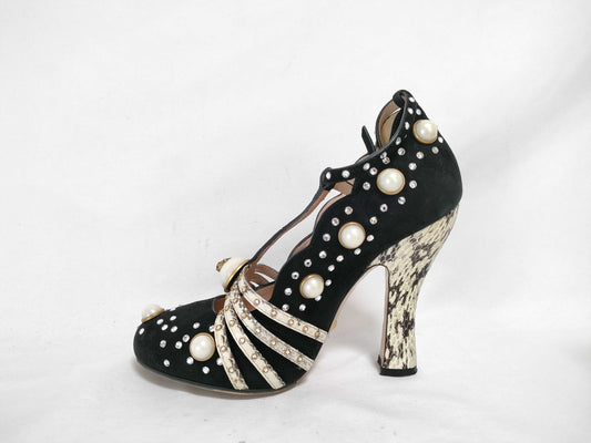 GUCCI GUCCI Tiger Head Python Pumps with Pearls