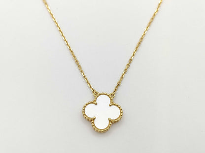 Van Cleef & Arpels Vintage Alhambra Mother-of-Pearl Necklace in Yellow Gold and Au750, 5.2g 