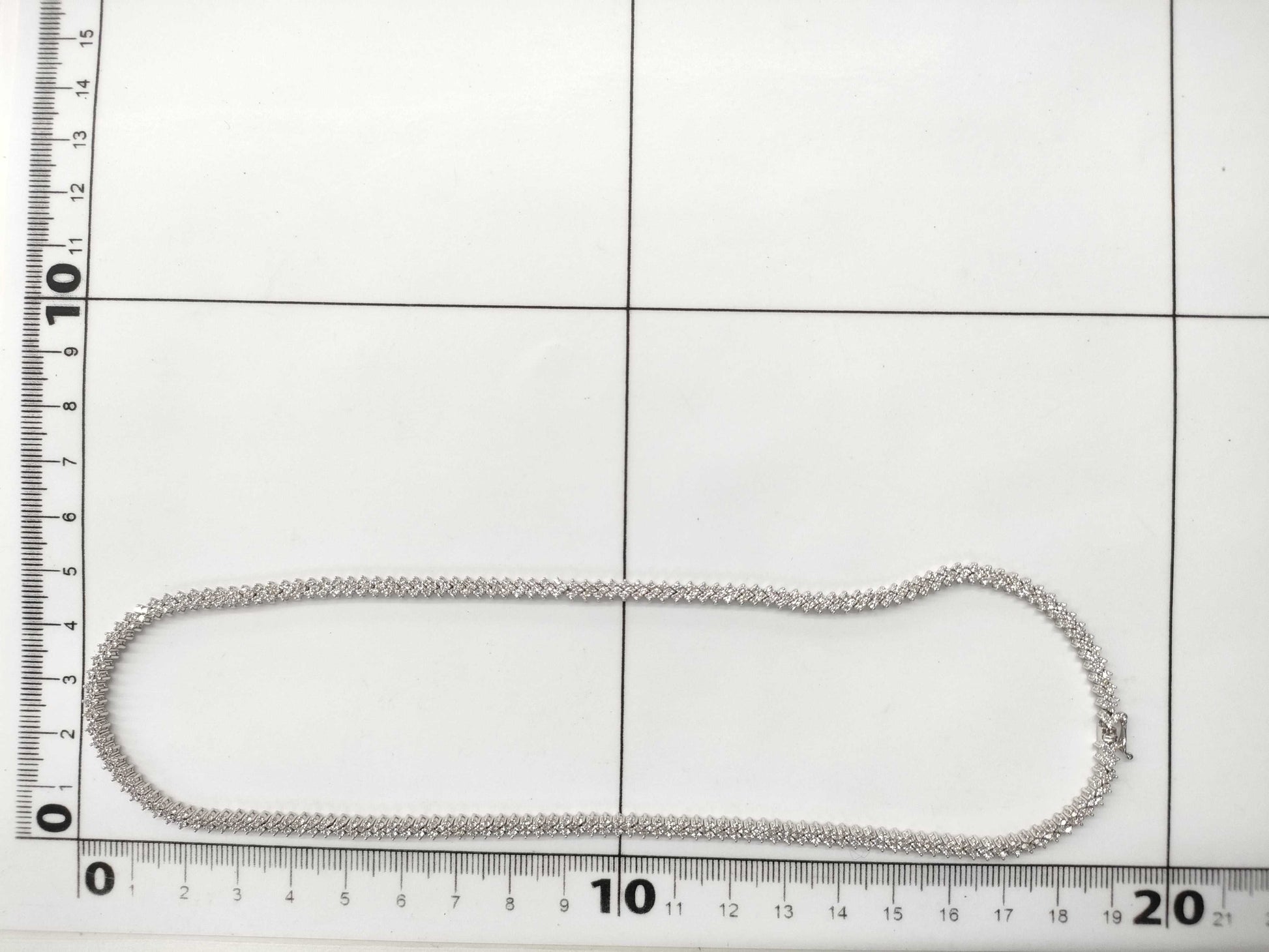 D5.00ct PT900 28.0g Necklace 