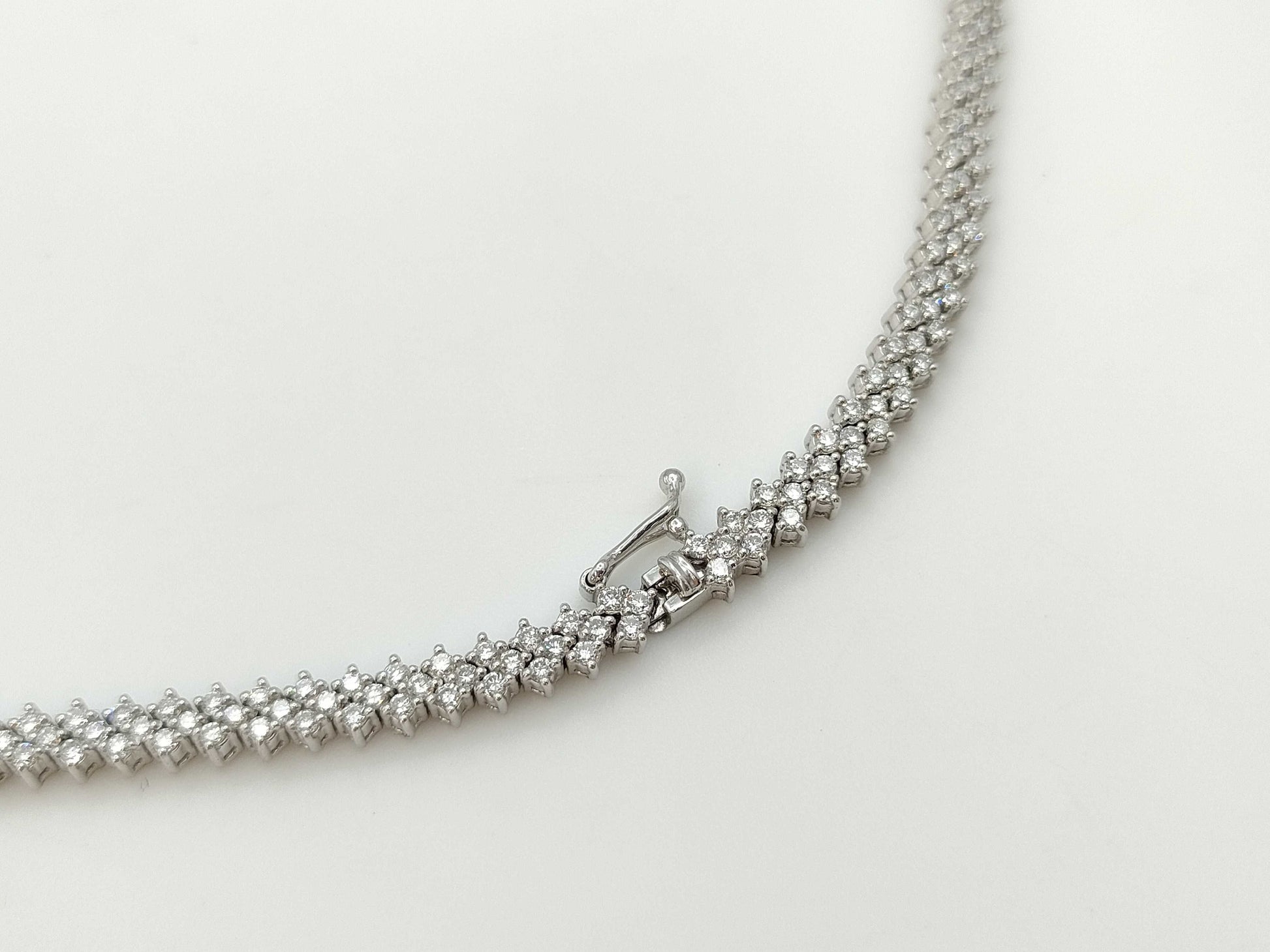 D5.00ct PT900 28.0g Necklace 