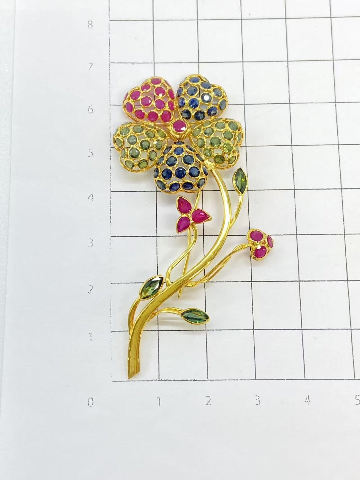 Ruby, Blue Sapphire, Green Sapphire, 18K Gold, 6.1g Brooch 