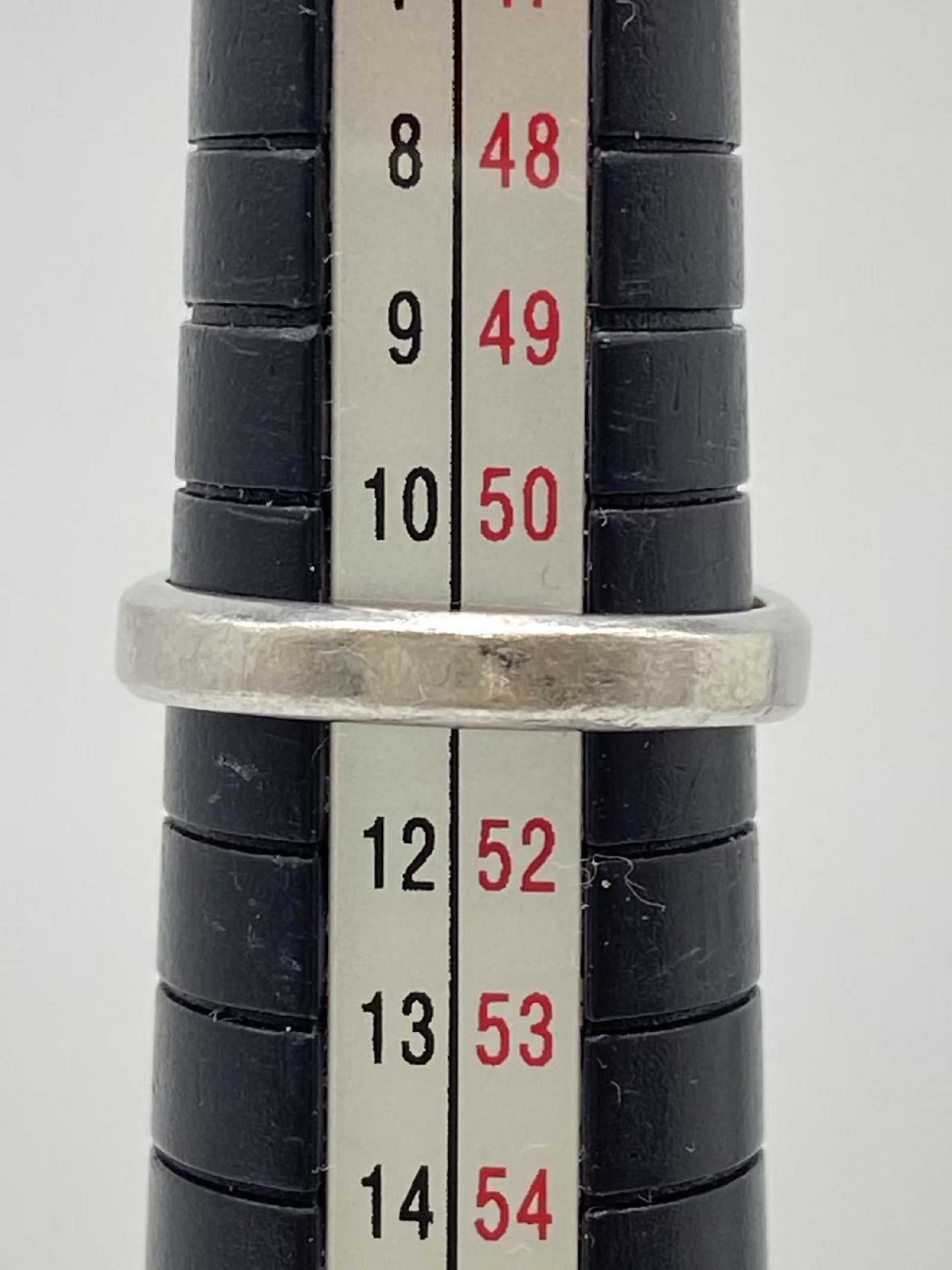 1.9ct colored stone, D1.47ct, Pt900, 8.3g ring 