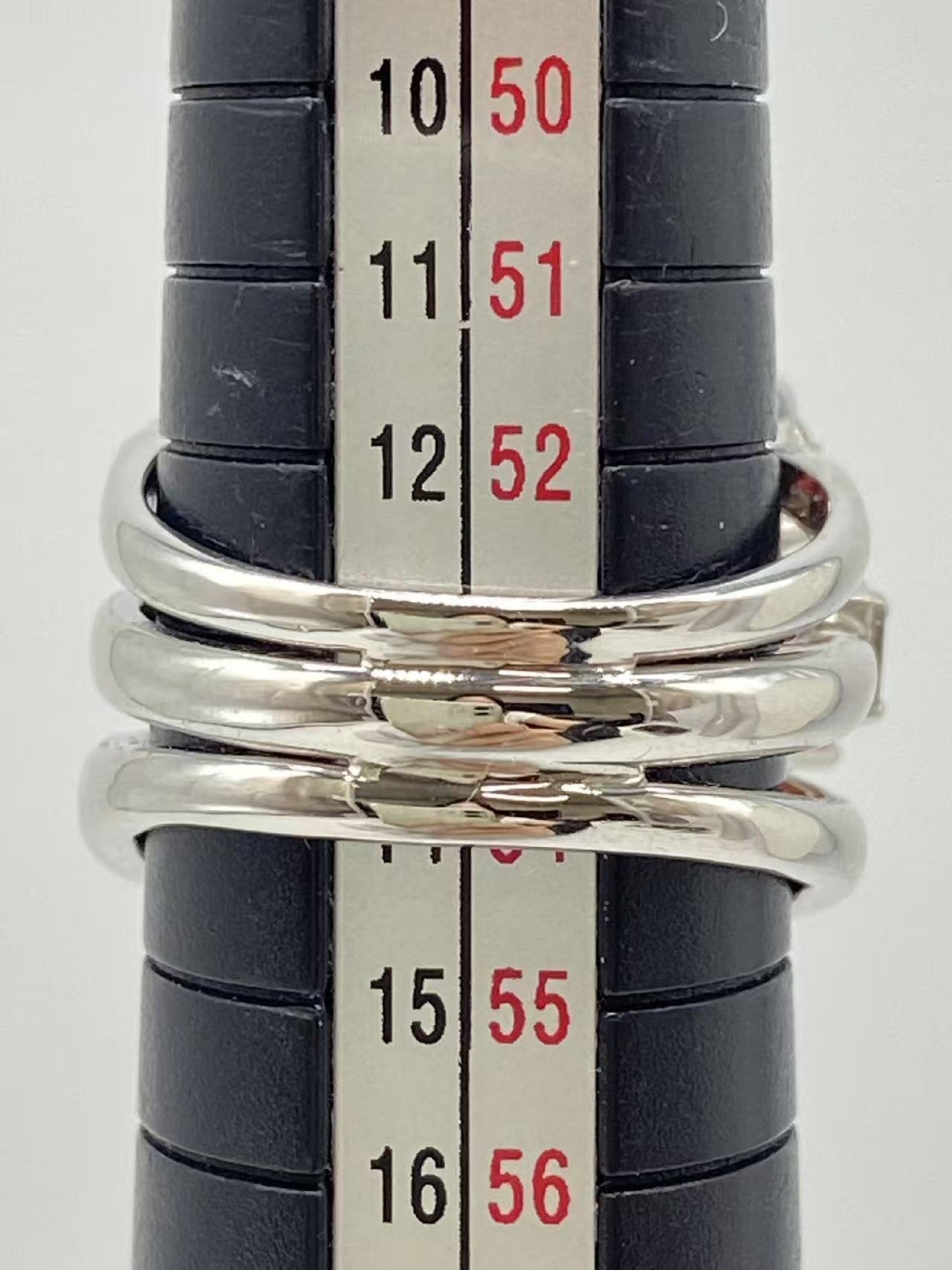 S3.45/4.16/3.11ct D0.66/0.31/0.23ct Pt900 18.8g Ring 