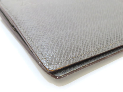 LOUIS VUITTON LV Taiga Portefeuille Compact M32642 SP0160 Billfold