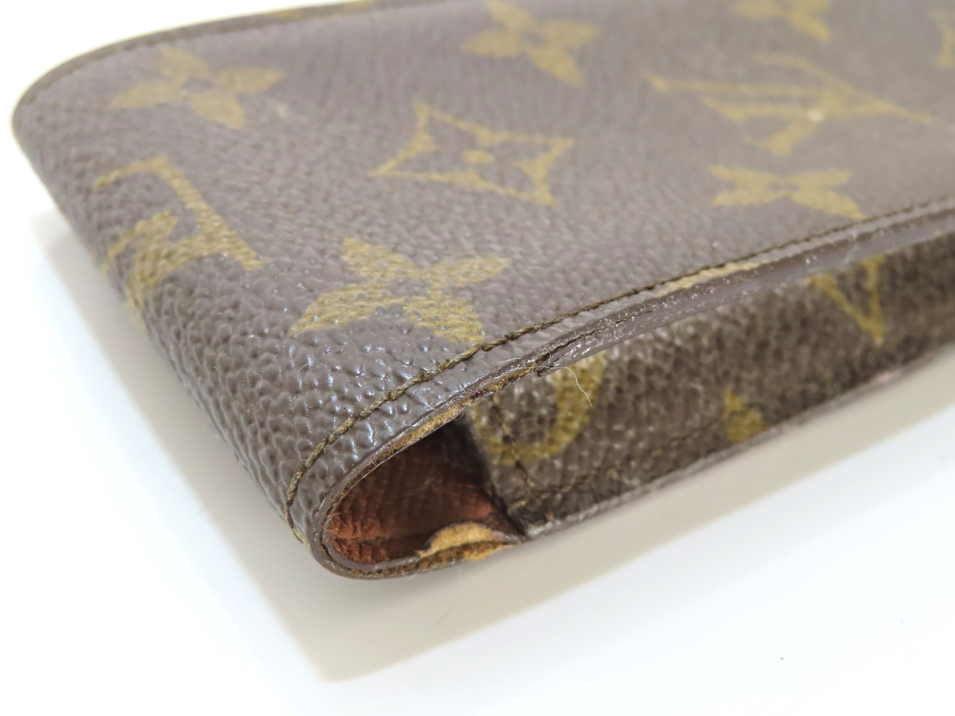 LOUIS VUITTON Monogram LV Monogram Etui Cigarette M63024 MI8907 Other Accessories