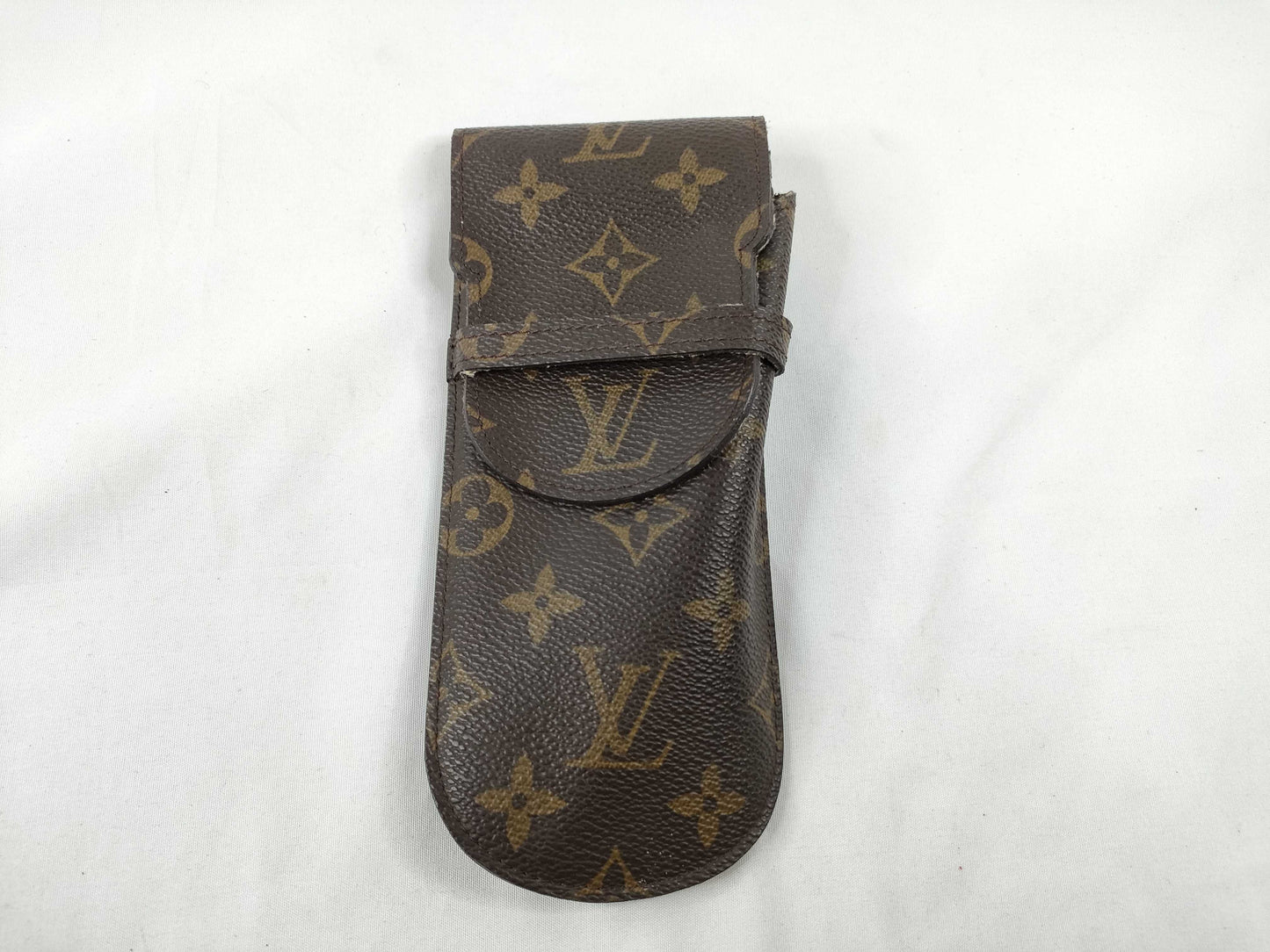 LOUIS VUITTON M62970 Monogram LV Monogram Etui Lunette Lava M62970 Serial number unclear Other accessories