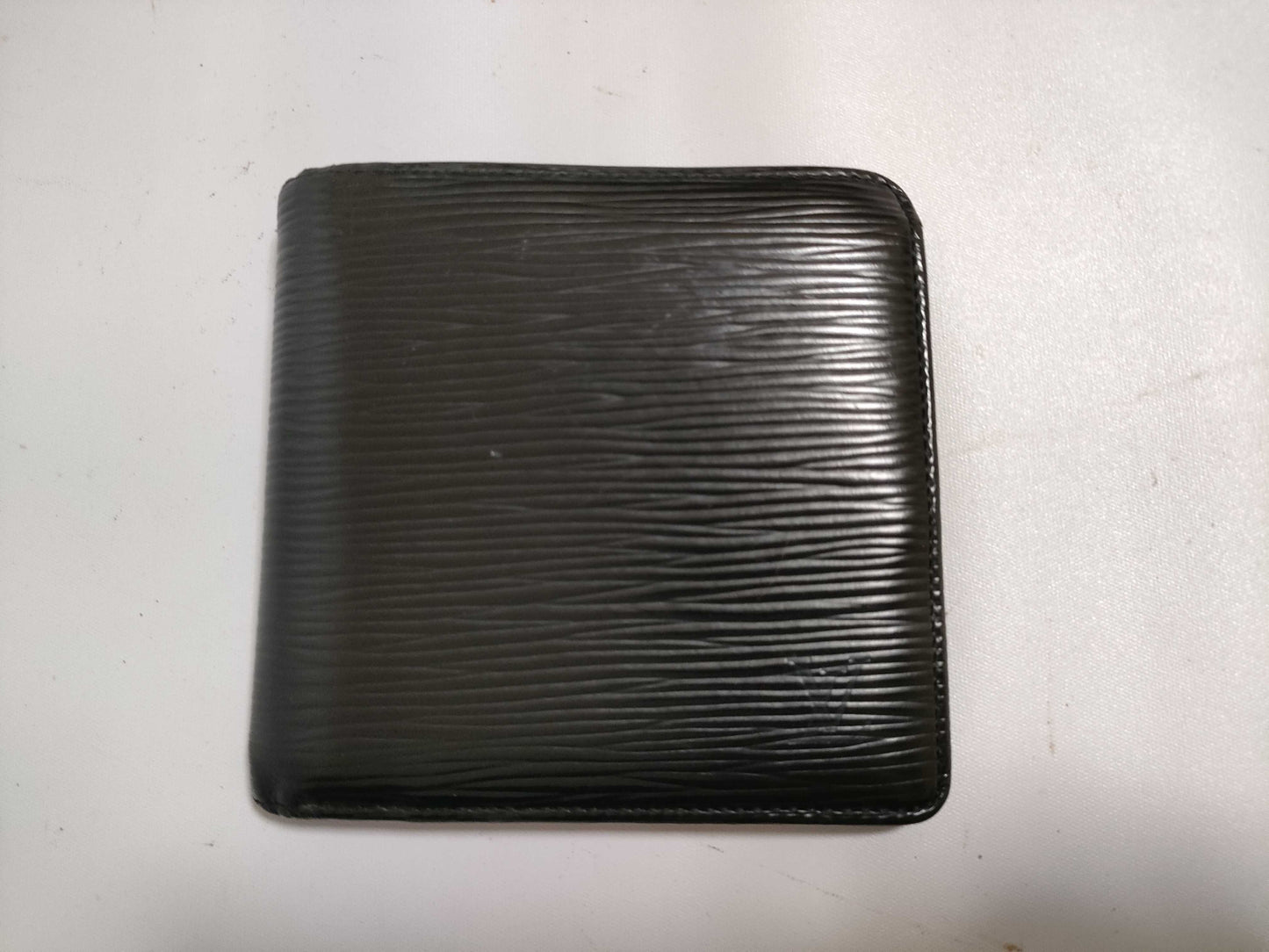LOUIS VUITTON RFID Unverified Epi Leather LV Epi Wallet Porte-Bie Carte Credit Monet M63542 VI0050