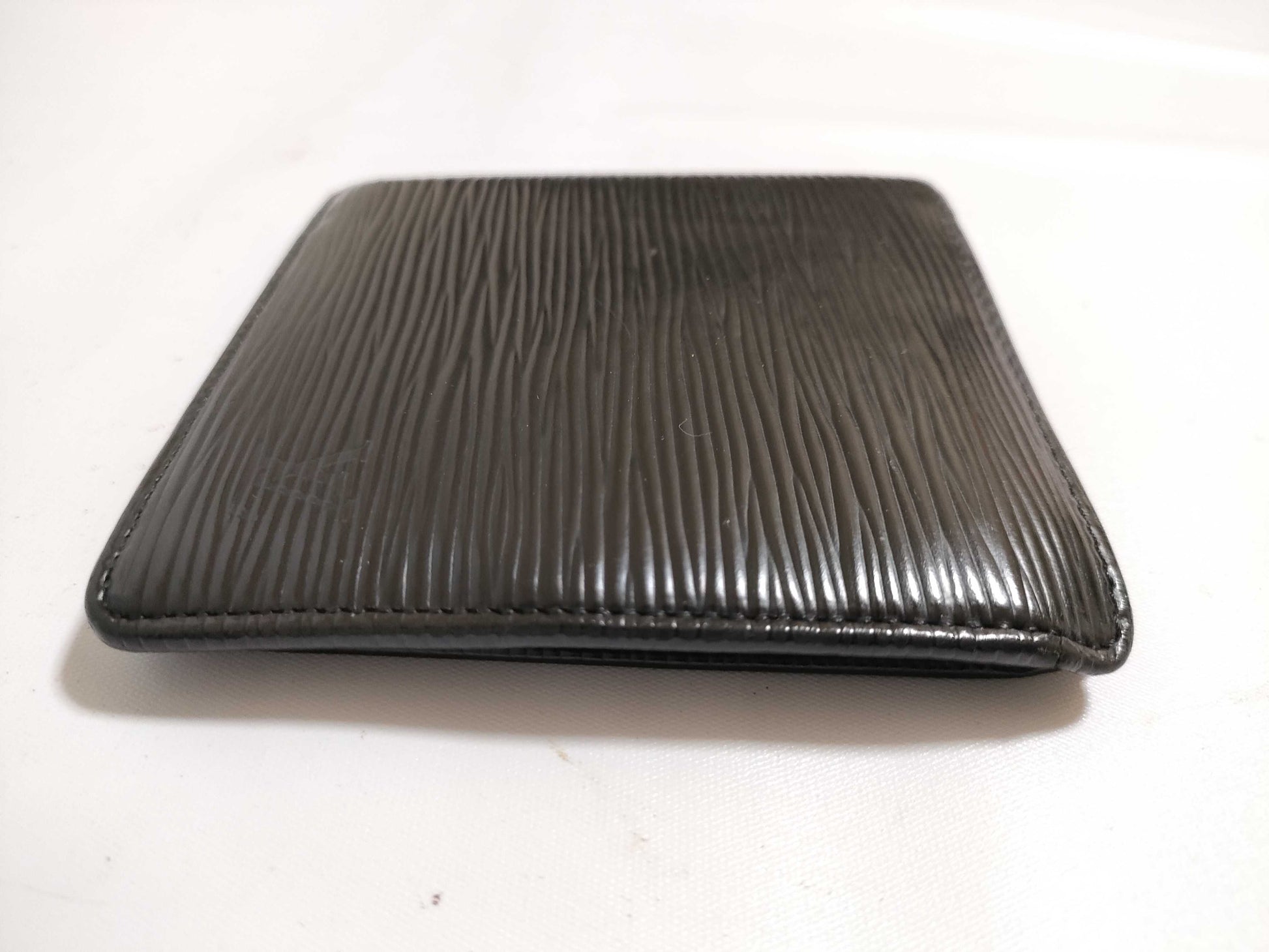LOUIS VUITTON RFID Unverified Epi Leather LV Epi Wallet Porte-Bie Carte Credit Monet M63542 VI0050