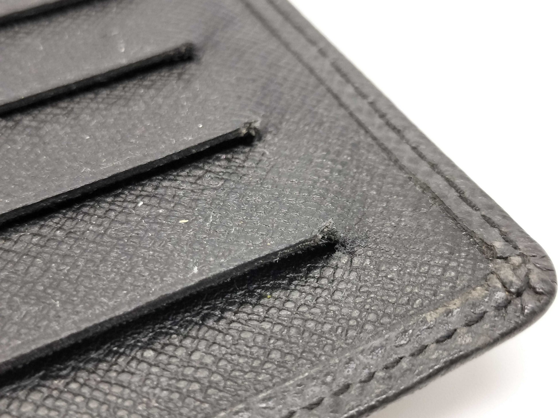 LOUIS VUITTON Taiga LV Taiga Long Wallet Model Number Unknown MI0091 Billfold