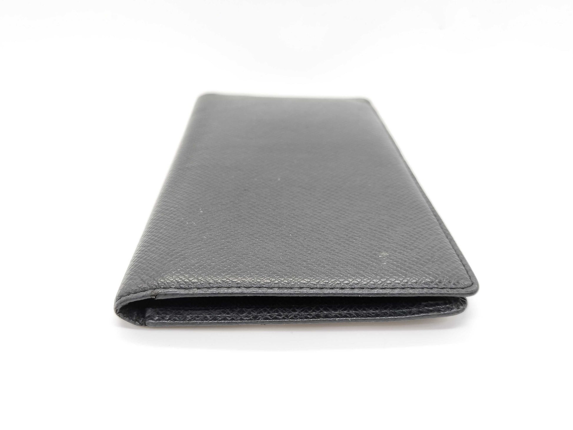 LOUIS VUITTON Taiga LV Taiga Long Wallet Model Number Unknown MI0091 Billfold