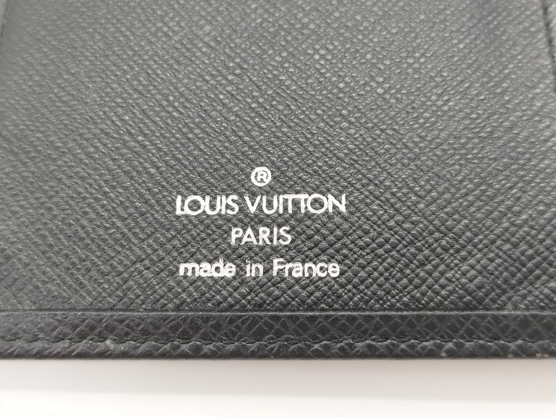 LOUIS VUITTON Taiga LV Taiga Long Wallet Model Number Unknown MI0091 Billfold