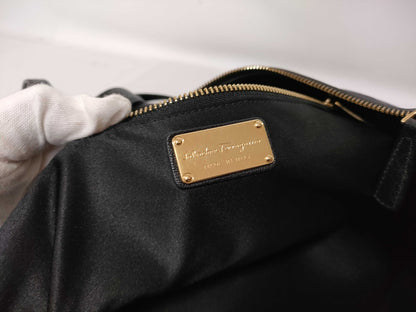 Salvatore Ferragamo Gancini Leather 2-Way Tote Bag AB-21F 651 Black