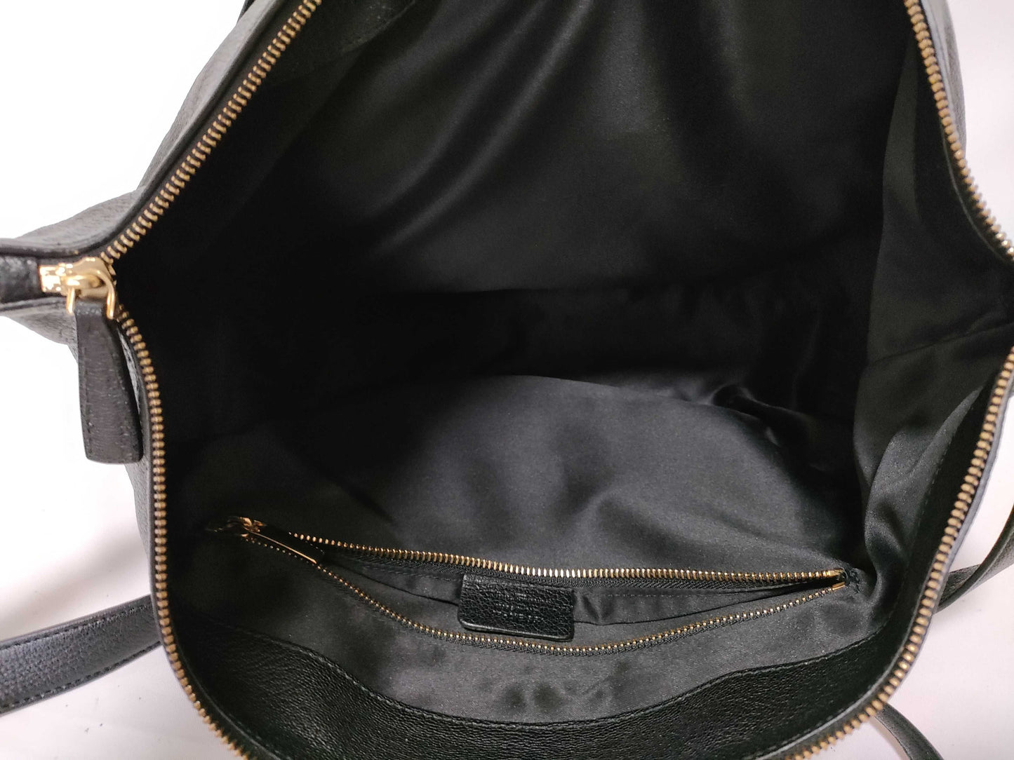 Salvatore Ferragamo Gancini Leather 2-Way Tote Bag AB-21F 651 Black