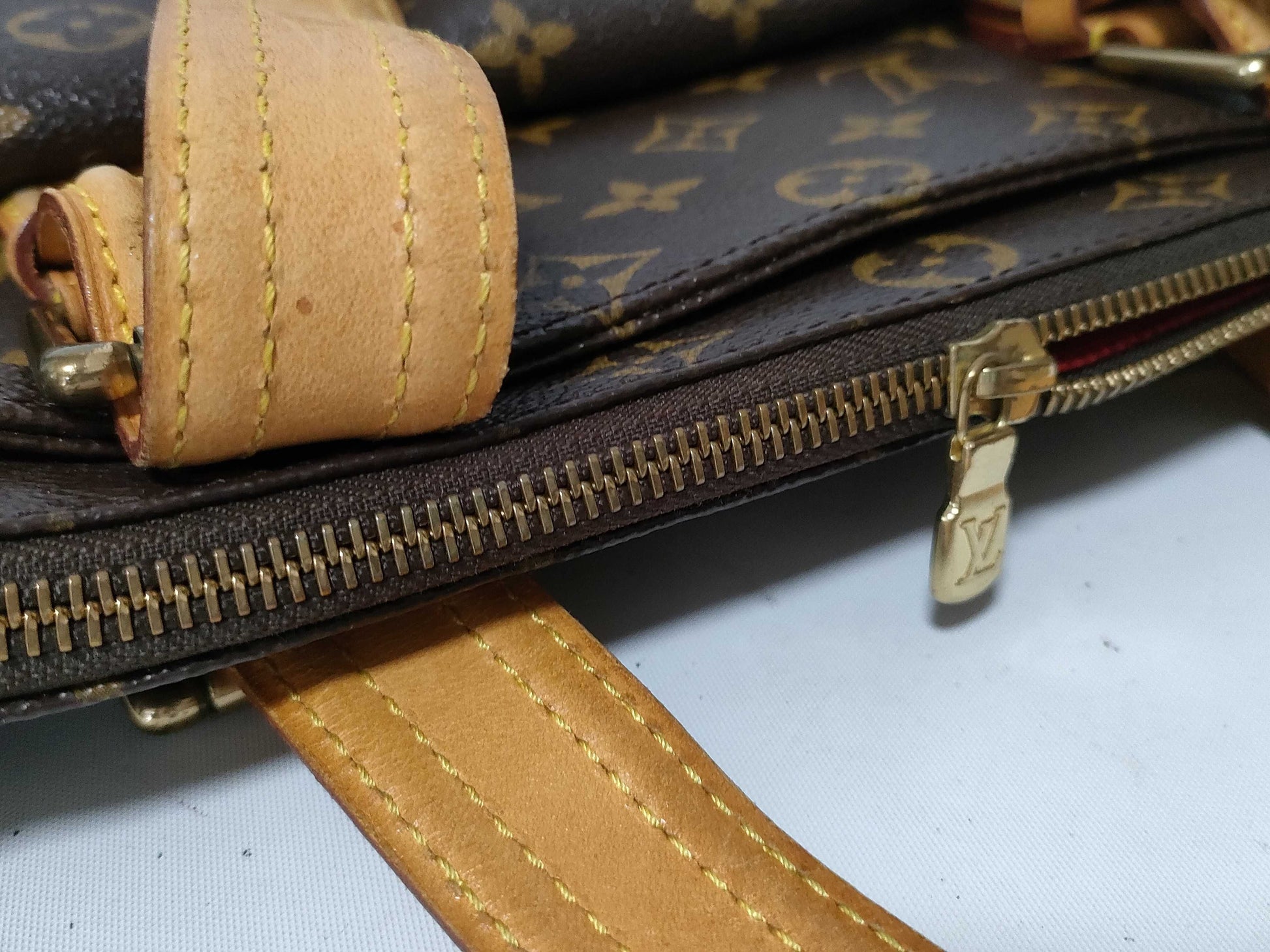 LOUIS VUITTON M51162 Monogram LV Monogram Multiply Cite M51162 MB0016 Tote Bag