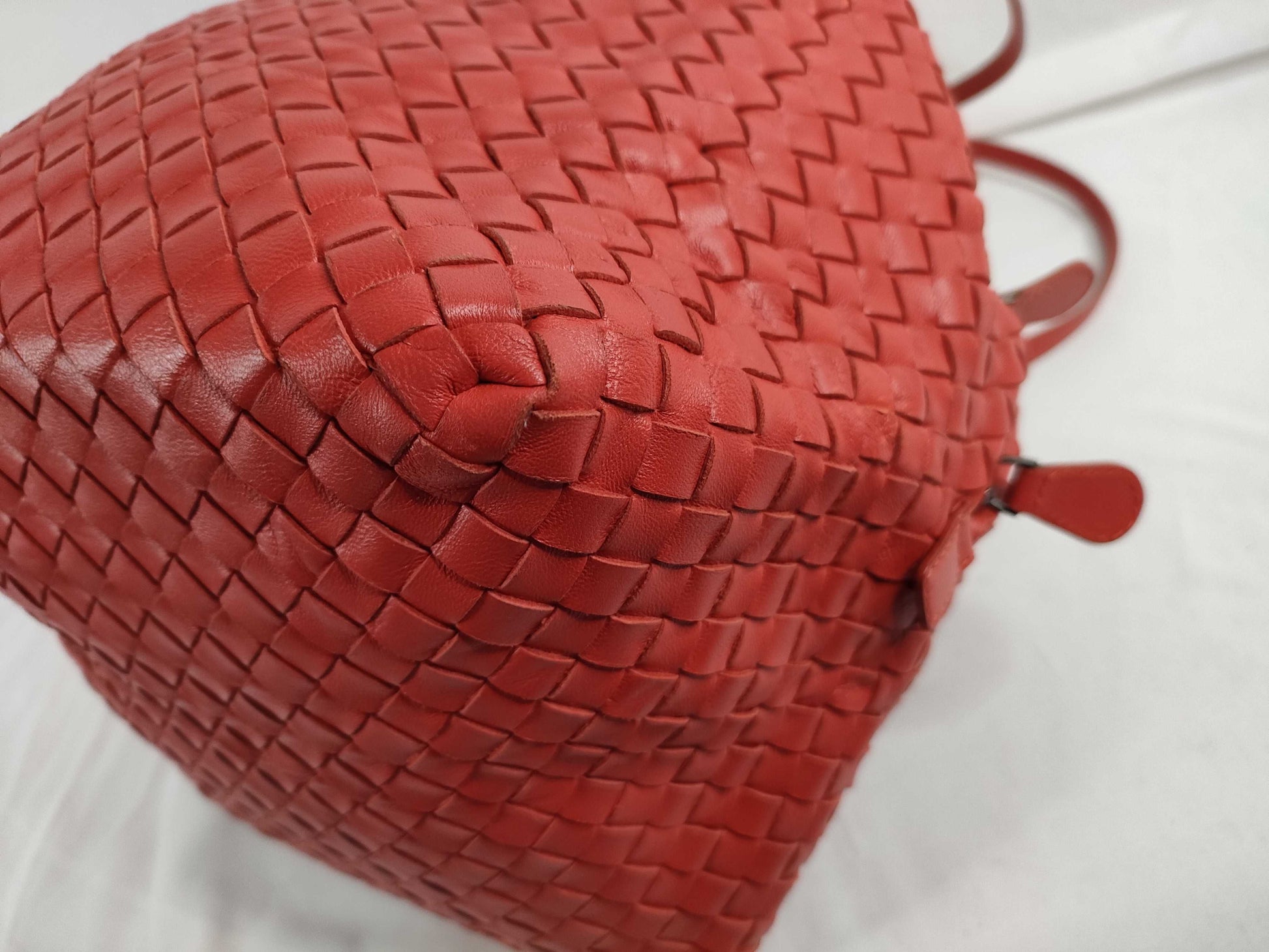 BOTTEGA VENETA Intrecciato Leather Shoulder Bag in Red
