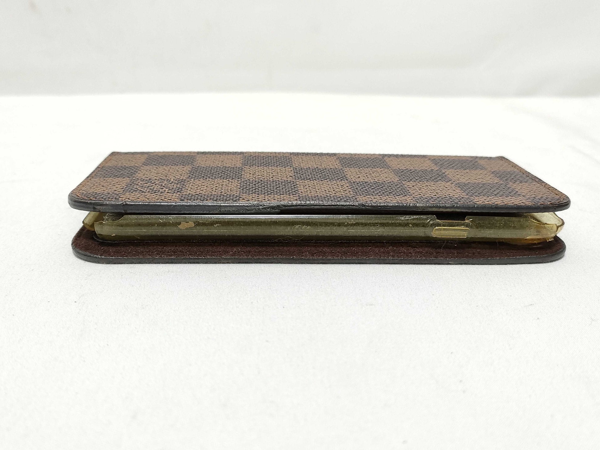 LOUIS VUITTON Damier LV Damier Folio iPhone Case N61068 AC3176 Other Accessories