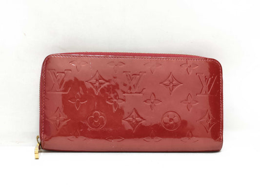 LOUIS VUITTON Vernis LV Vernis Zippy Wallet M90200 CA2181 Wallet
