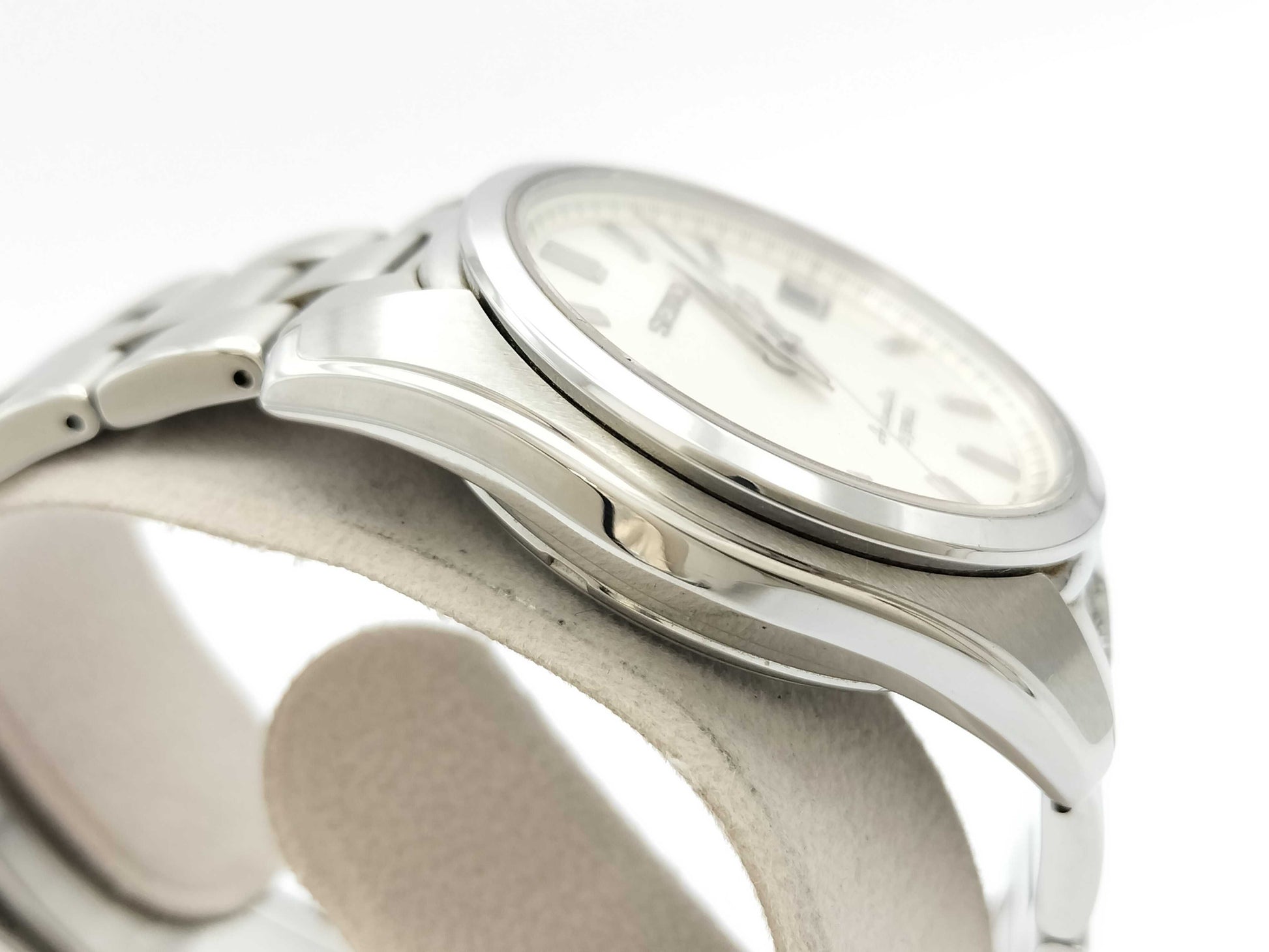 SEIKO Mechanical 6R15-00C0 0D0214 Automatic Silver Dial Men's Watch