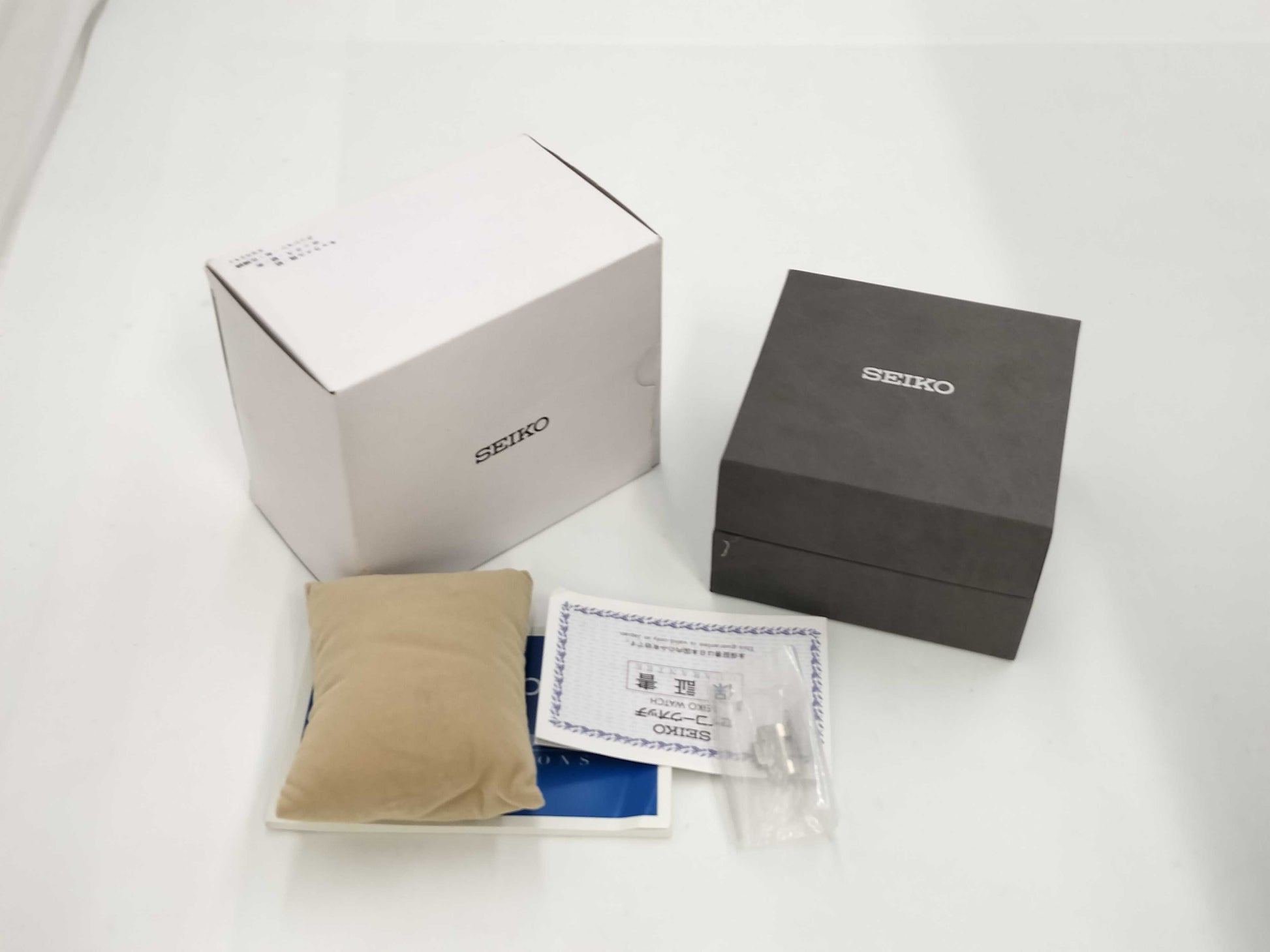 SEIKO Mechanical 6R15-00C0 0D0214 Automatic Silver Dial Men's Watch