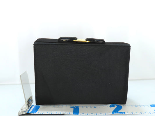 Salvatore Ferragamo Vara Ribbon Nylon Canvas Shoulder Bag AQ215231 Black Shoulder Bag