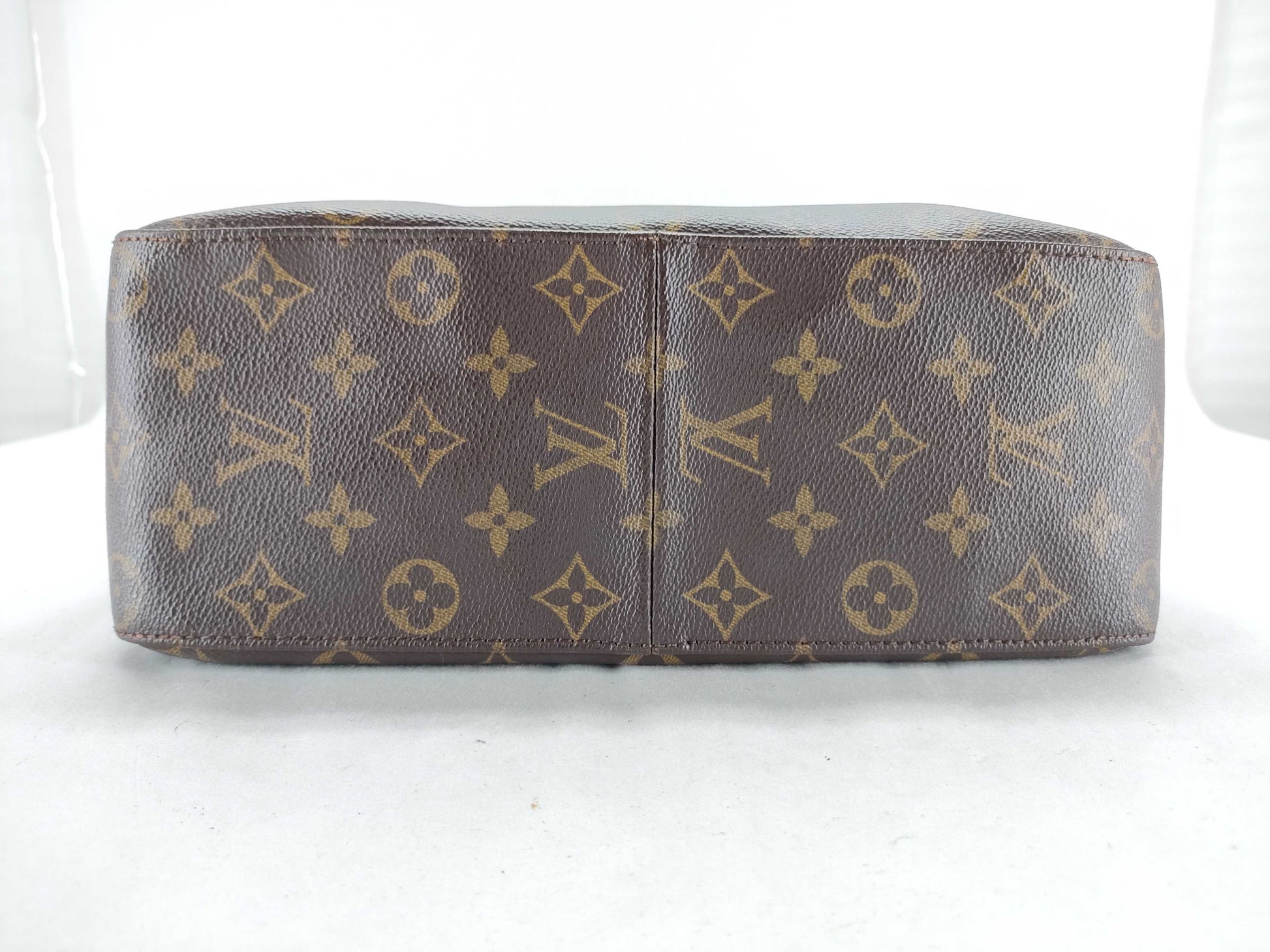 LOUIS VUITTON M51145 Monogram LV Monogram Looping GM M51145 LM0011 Shoulder Bag