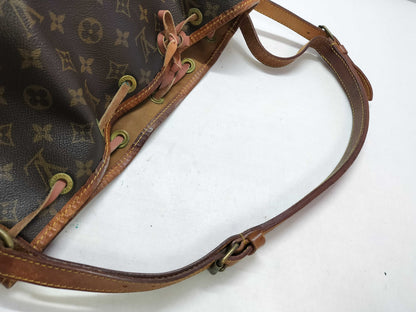 LOUIS VUITTON Monogram LV Monogram Petit Noe M42226 AR0940 Shoulder Bag