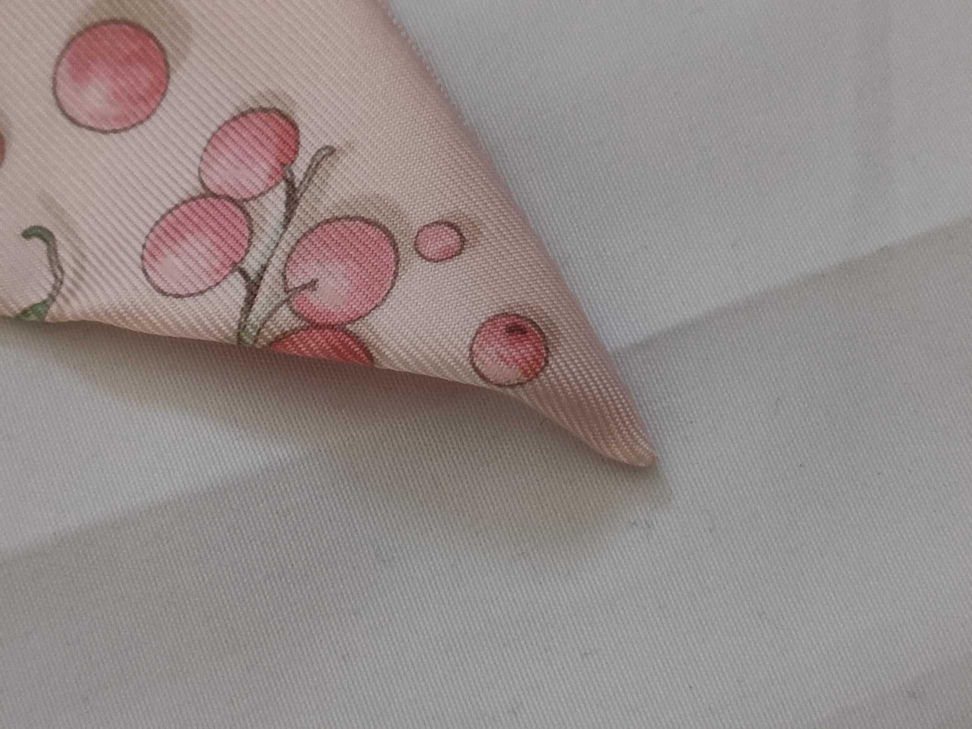 HERMES Twilly Hermes Twilly Fruit Motif Silk Scarf Pink Other Accessories
