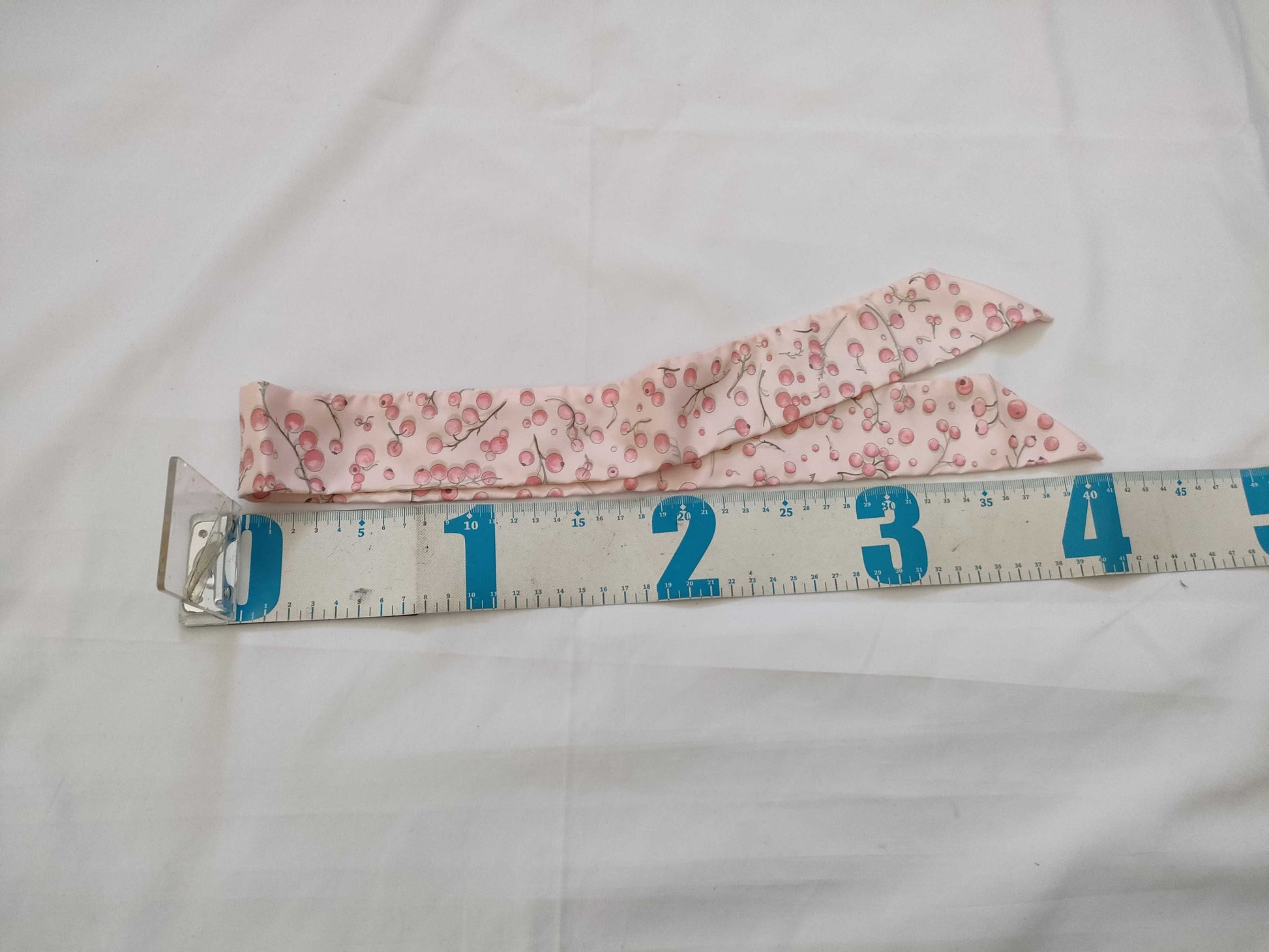 HERMES Twilly Hermes Twilly Fruit Motif Silk Scarf Pink Other Accessories