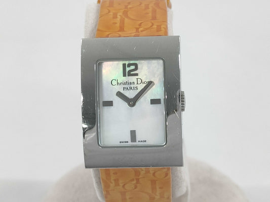D78-109 DY4005 Quartz White Shell Dial Women's Watch 