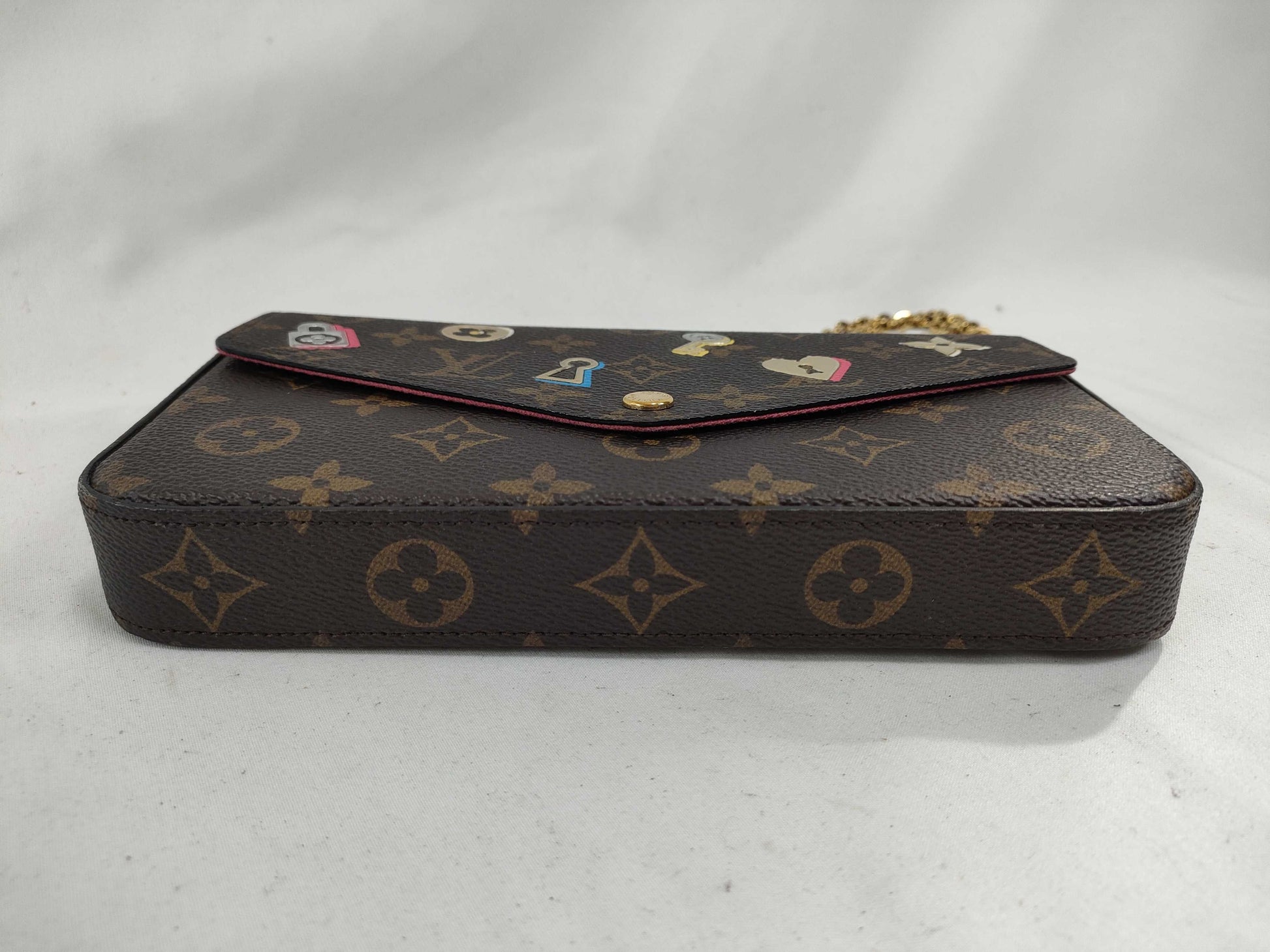 LOUIS VUITTON Monogram Pochette Felicie Shoulder Bag