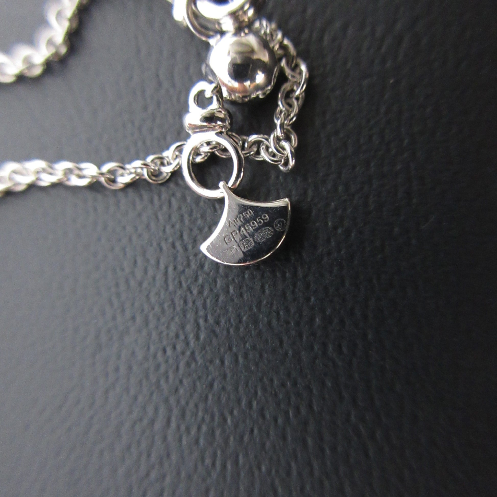 GRAFF Butterfly Large Silhouette Diamond Necklace in WG Au750, 6.7g 