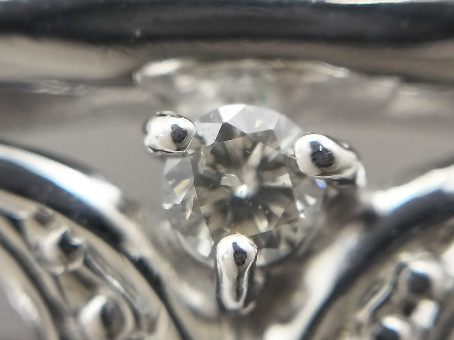 D3.30ct K18WG 9.9g Pendant Top 