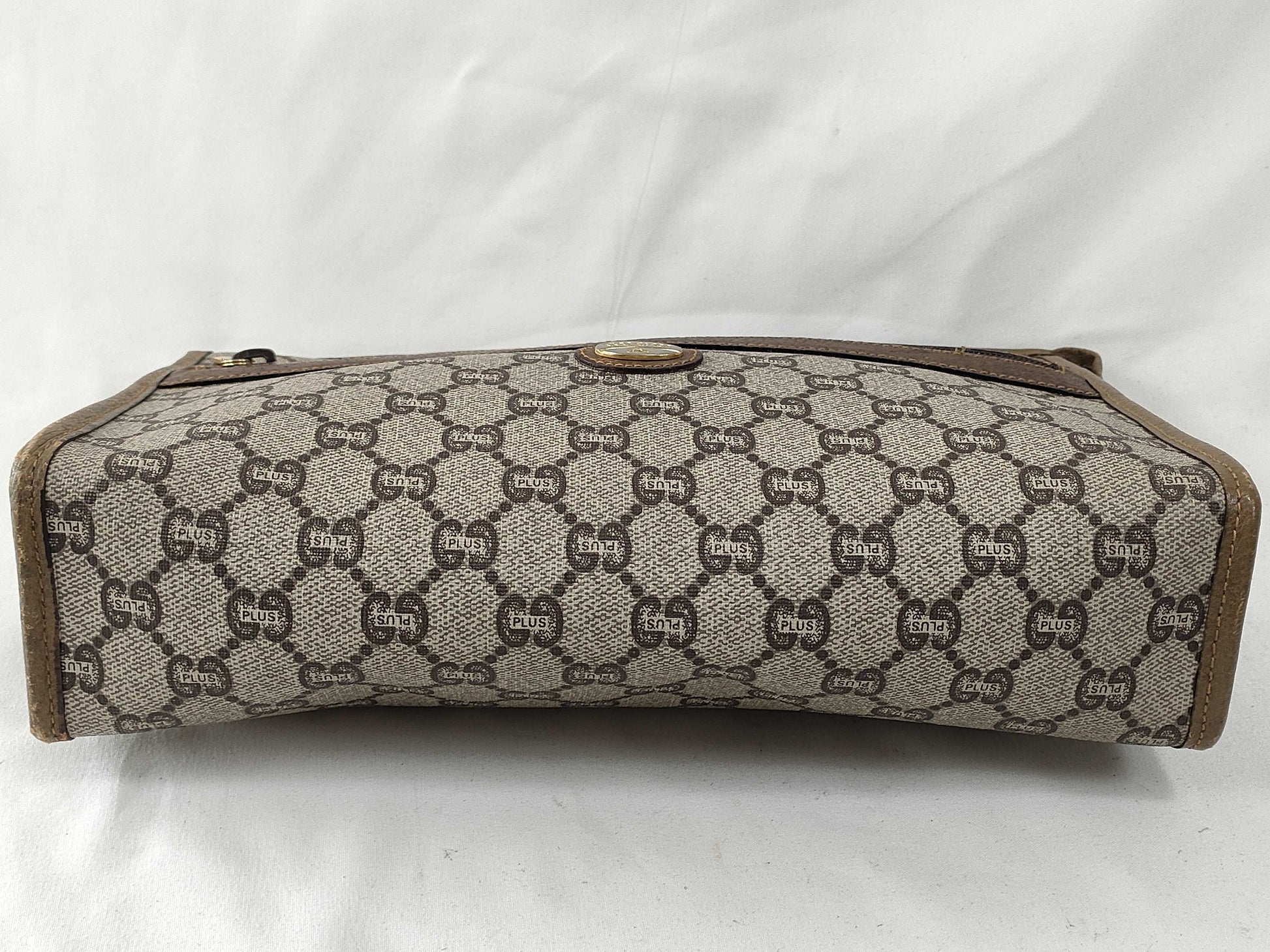 GUCCI GG Plus OLD GUCCI GG Supreme Pouch Second Bag Second Bag
