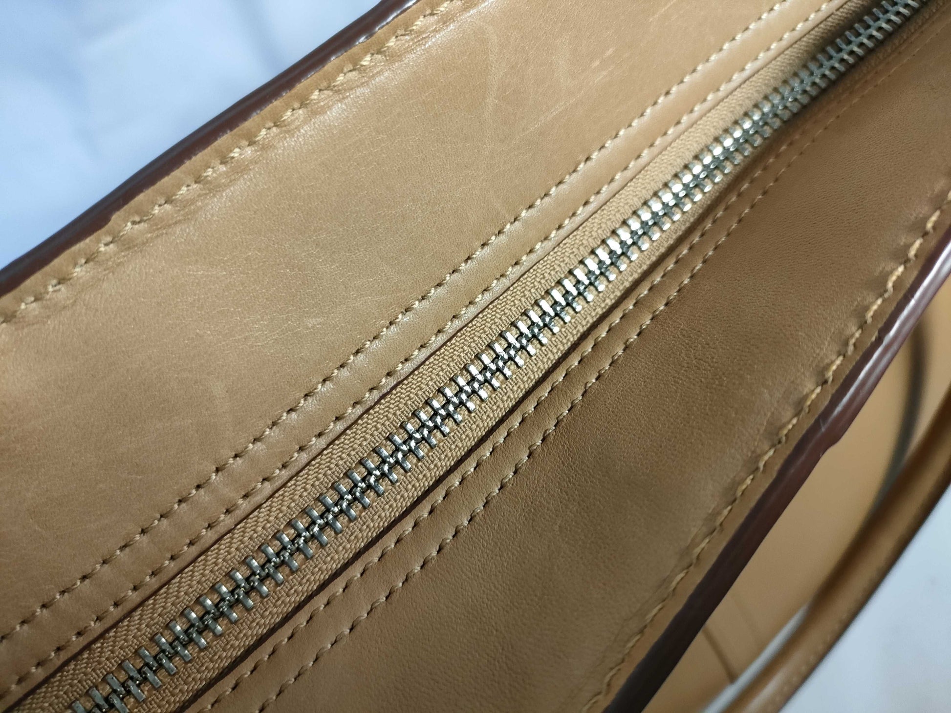 COACH COACH Leather Handbag G0951-F08A71 Beige AB Handbag