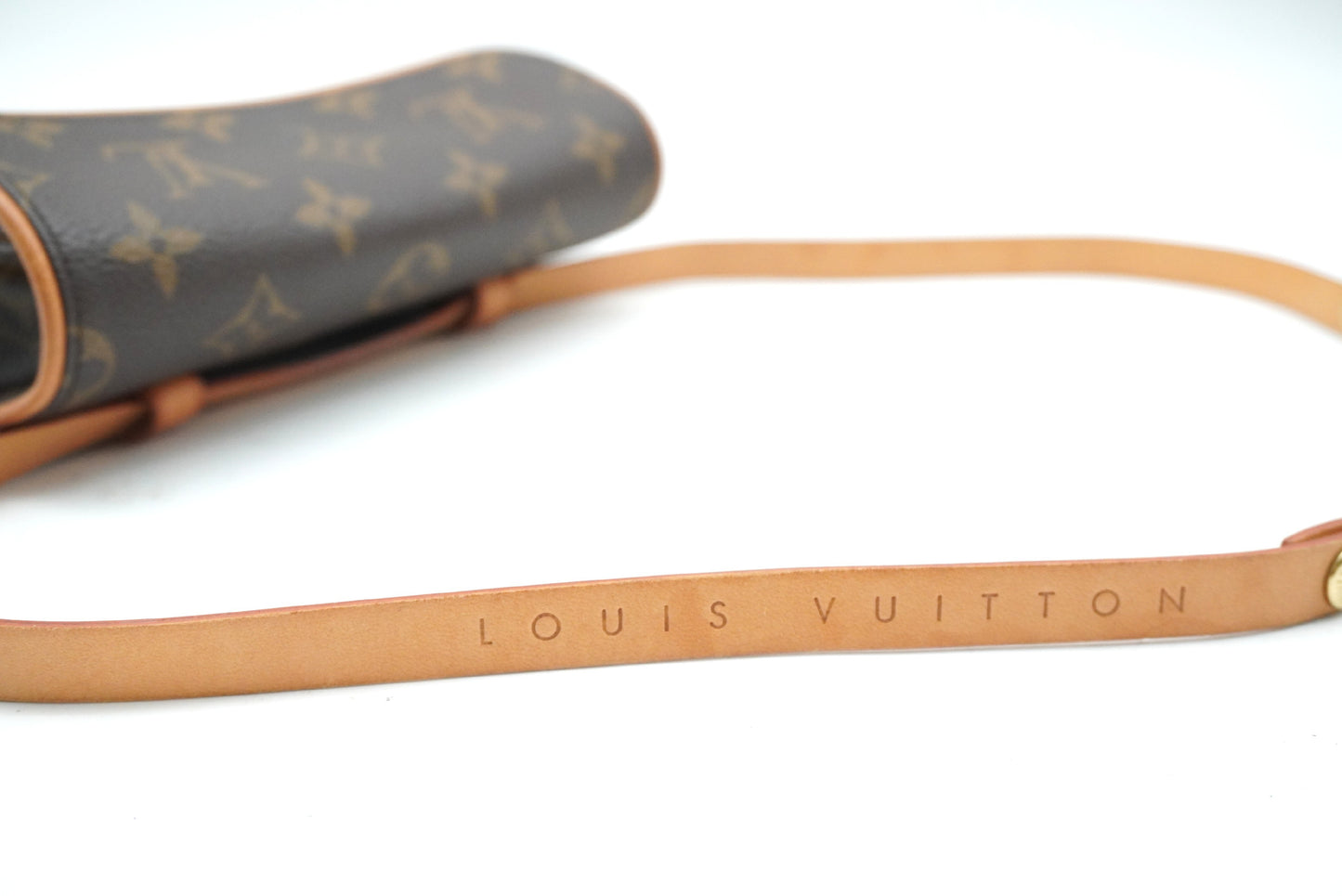 LOUIS VUITTON Monogram Pochette Florentine M51855 Waist Bag