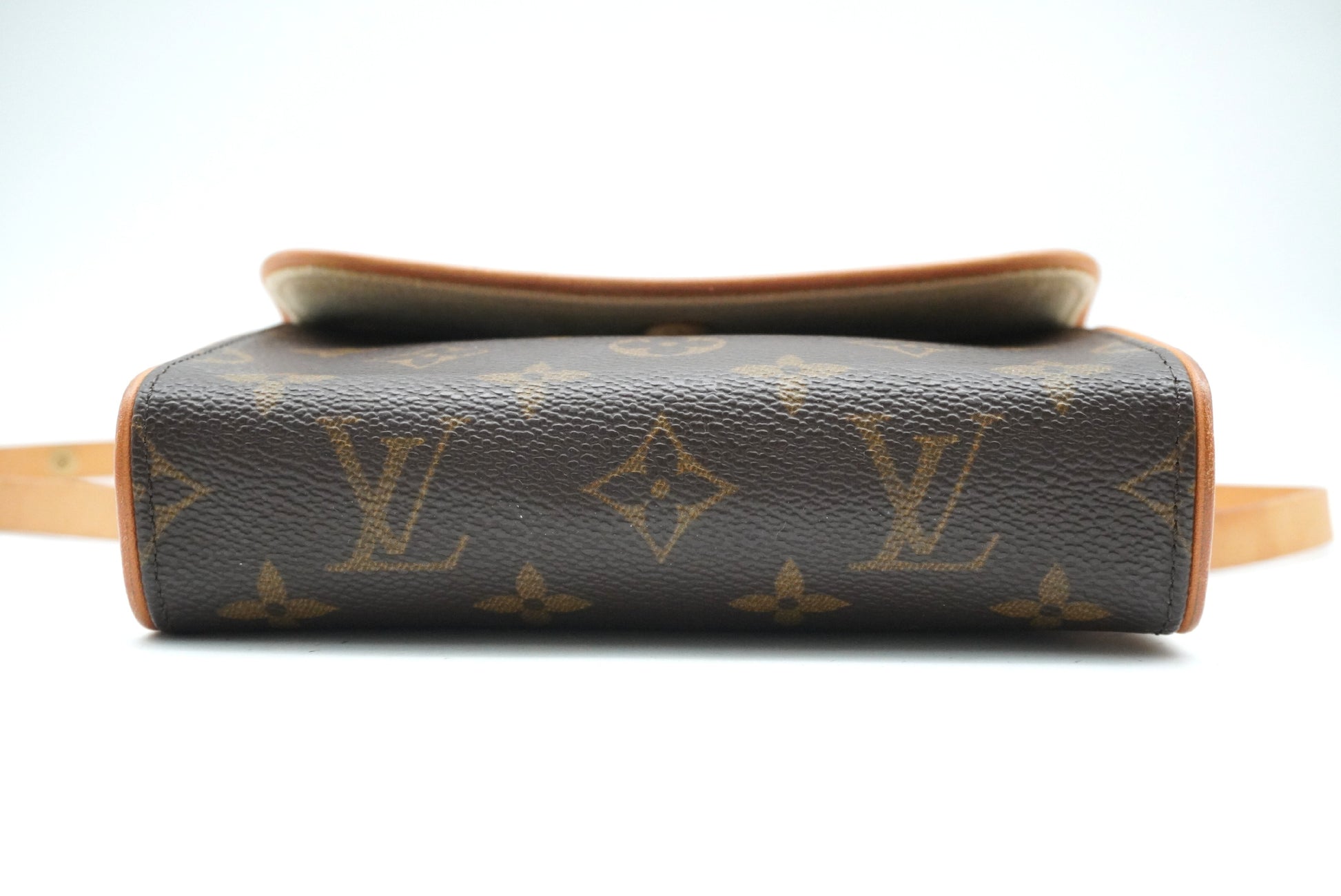 LOUIS VUITTON Monogram Pochette Florentine M51855 Waist Bag